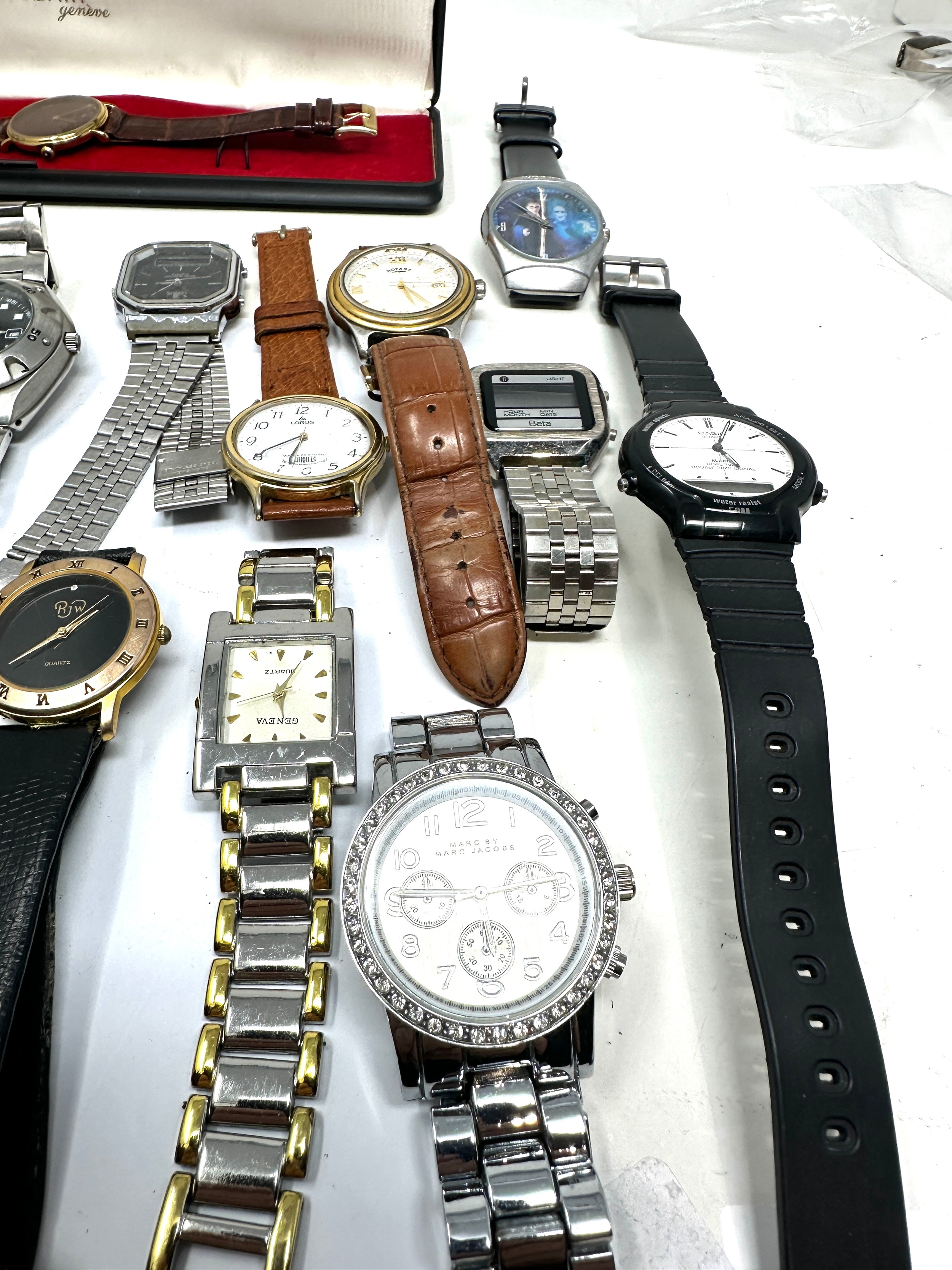 Selection of vintage & later gents wristwatches all untested - Image 4 of 6