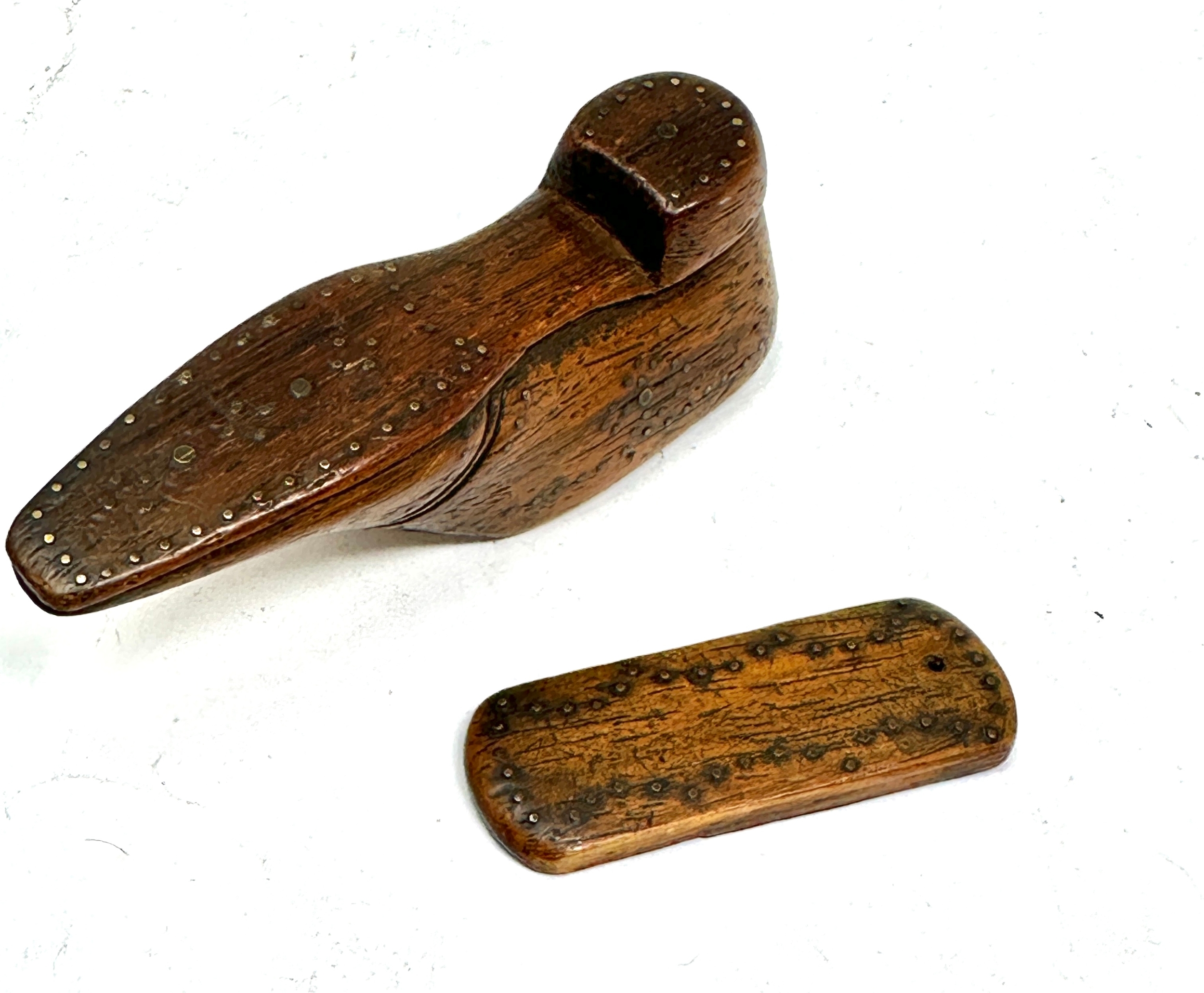 Antique shoe snuff box measures approx 8.5cm long - Image 5 of 5