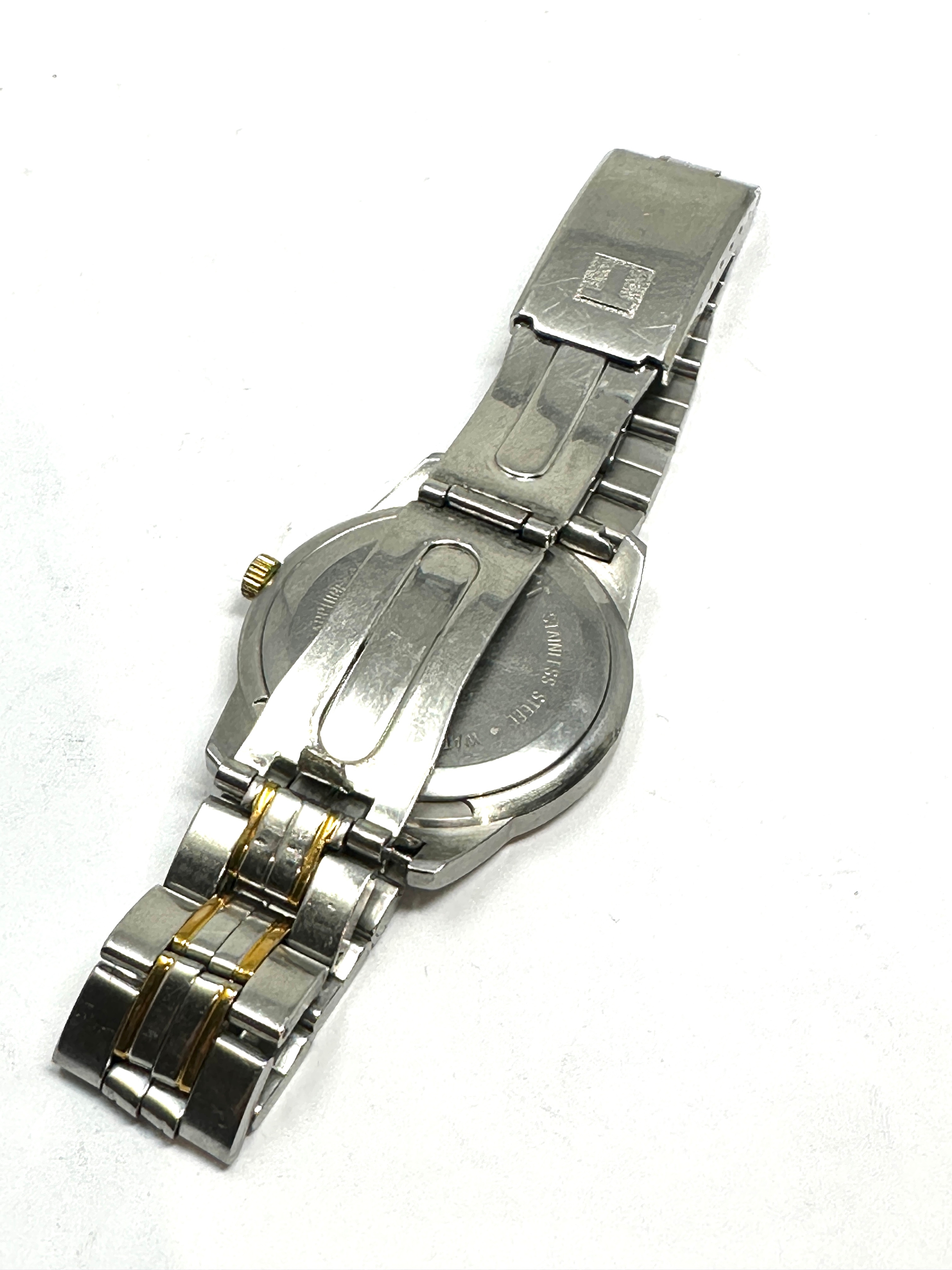 Gentys Tissot 1853 pr50 quartz wristwatch j376/476 the watch is ticking - Image 3 of 4