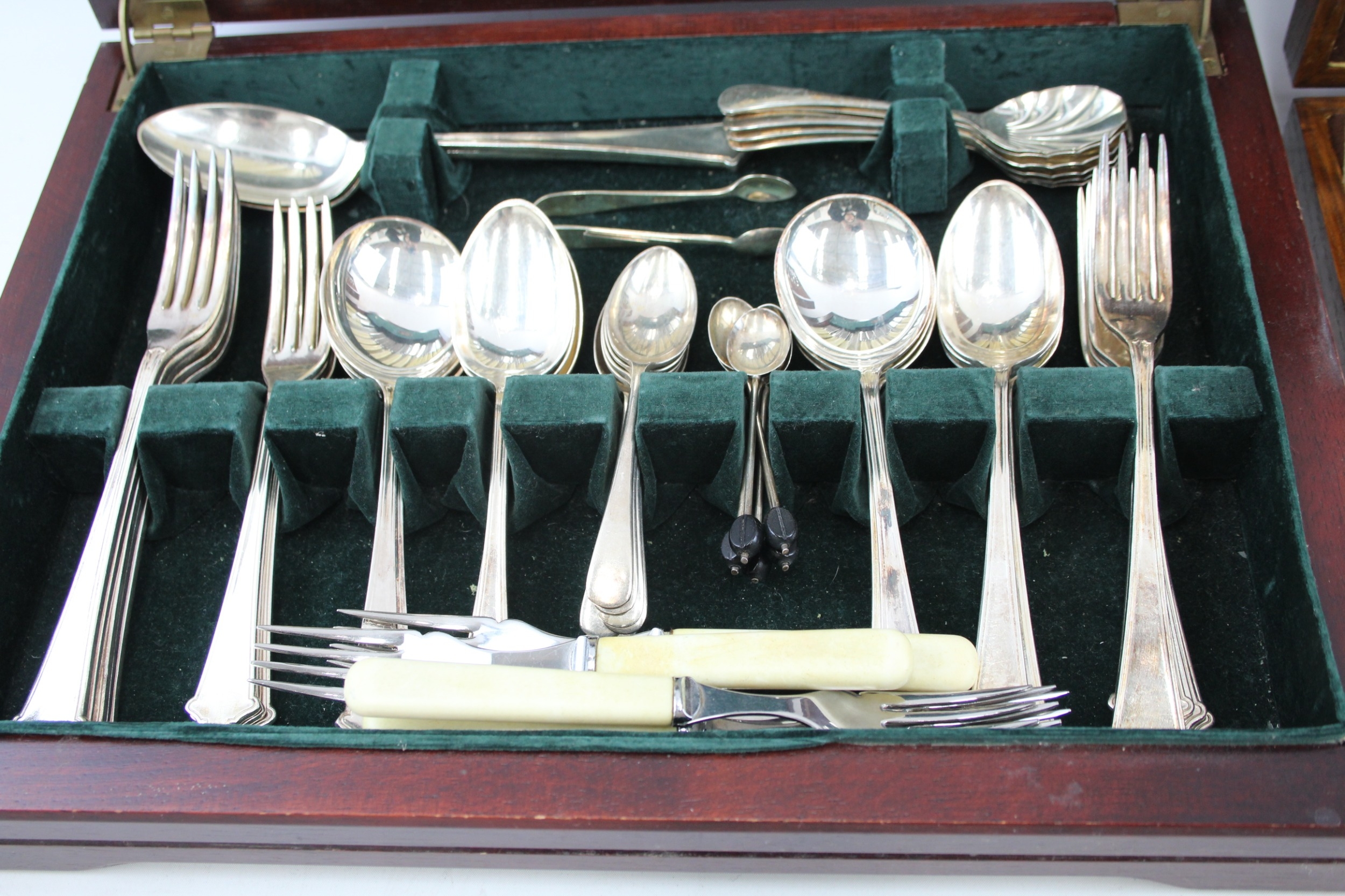 Vintage Cutlery Sets Elkington Parkin Stainless & Fish Set Wooden Canteen x 2 - Image 3 of 7