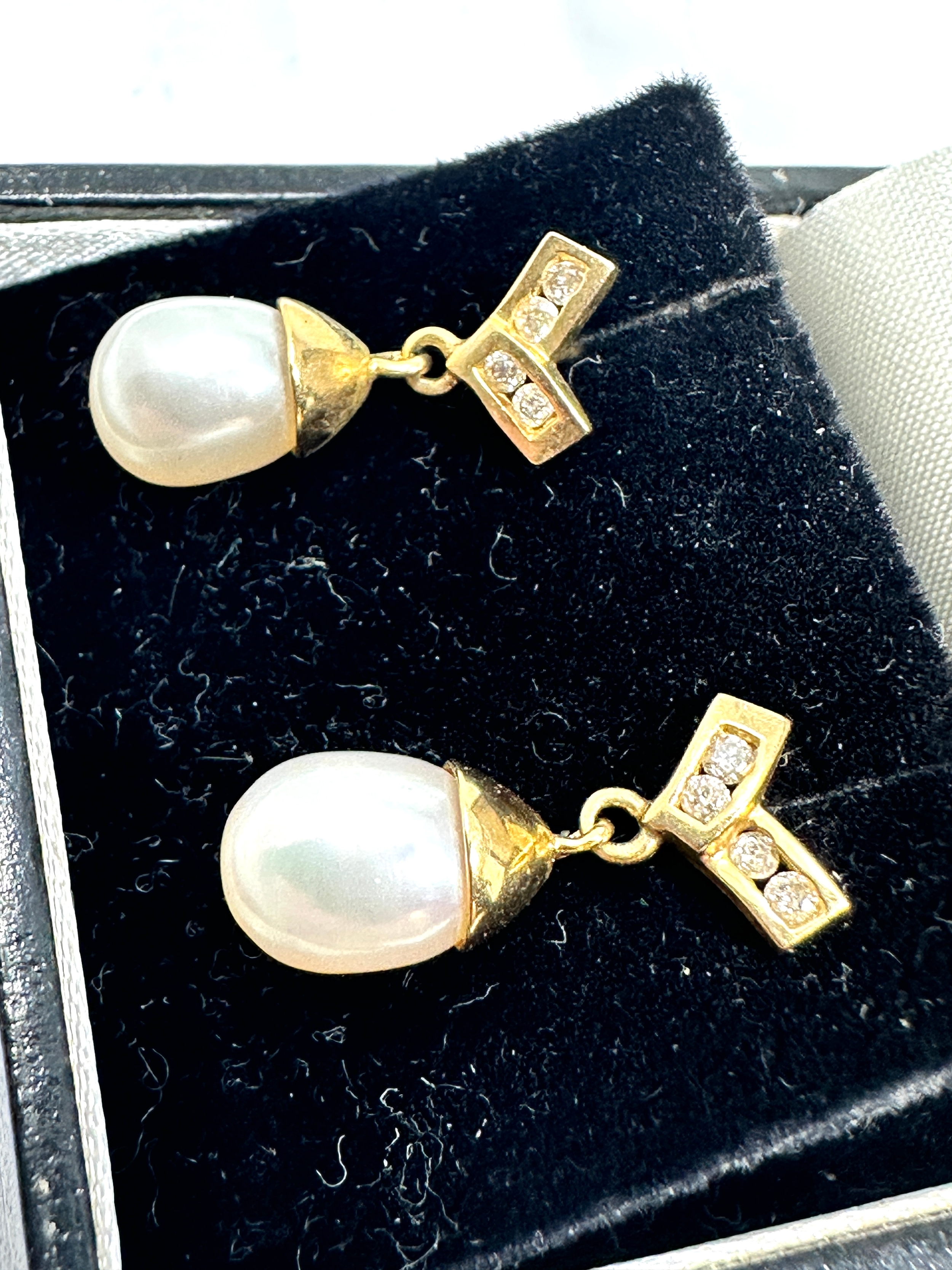 14ct gold diamond & pearl drop earrings measure approx 18mm drop weight 2.5g - Image 3 of 3