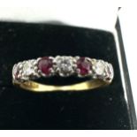 Vintage 18ct gold ruby & diamond ring weight 2.8g