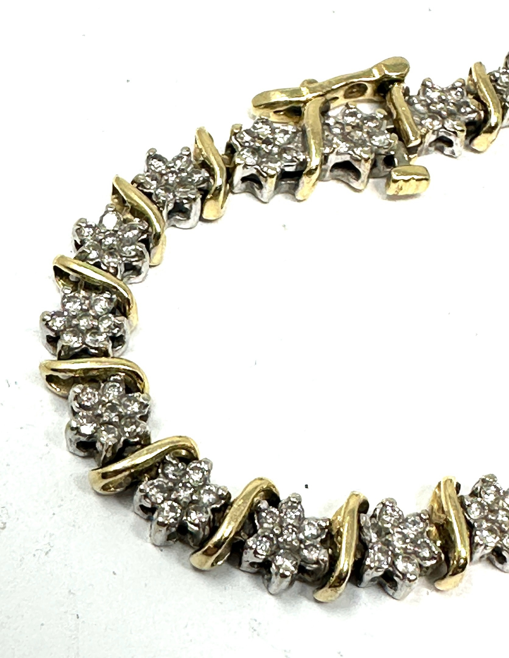 9ct gold diamond tennis bracelet weight 13.5g - Image 2 of 4