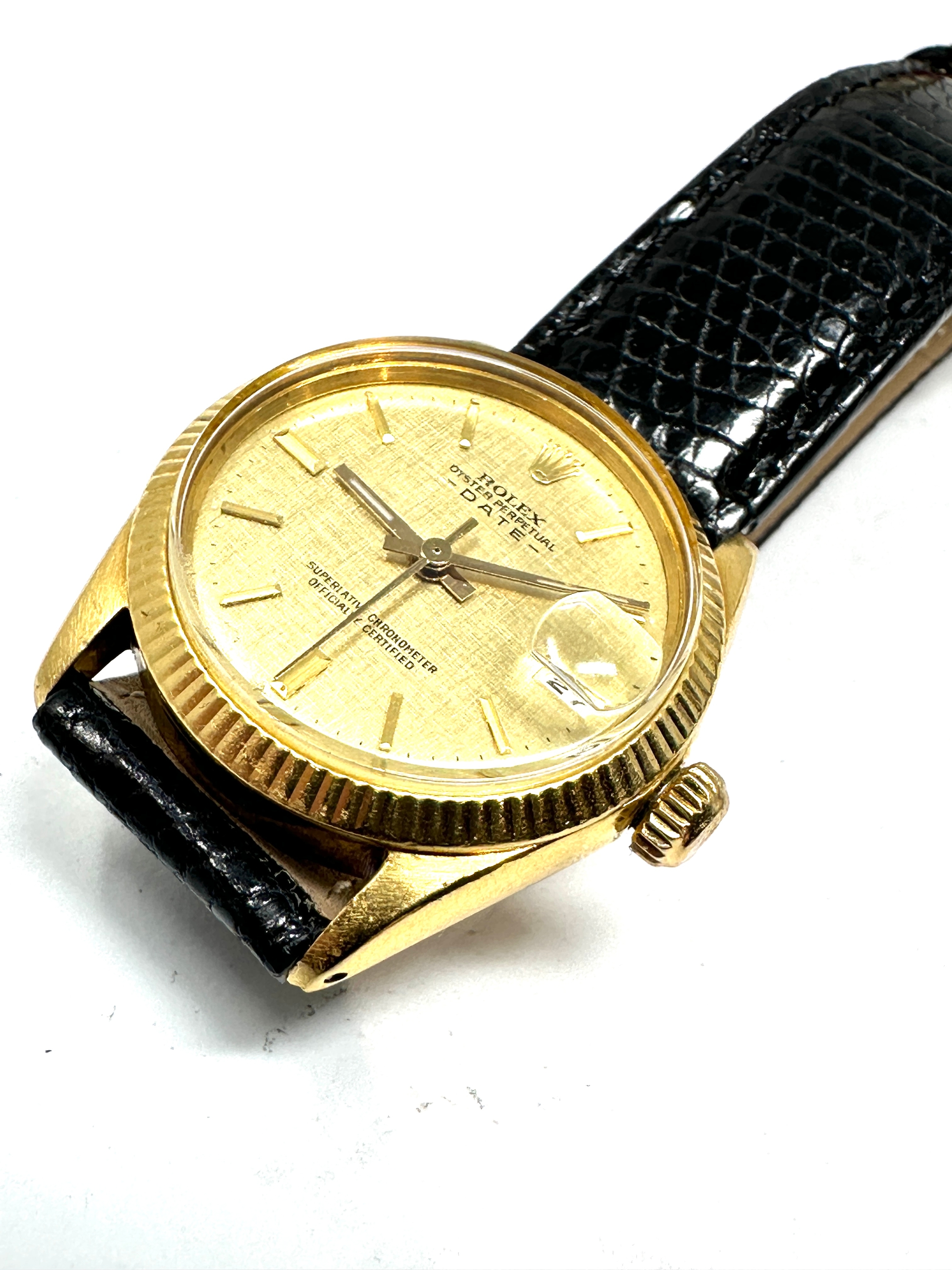 Boxed 18ct gold ladies rolex oyster perpetual date chronometer with black leather strap with 18ct - Image 3 of 6