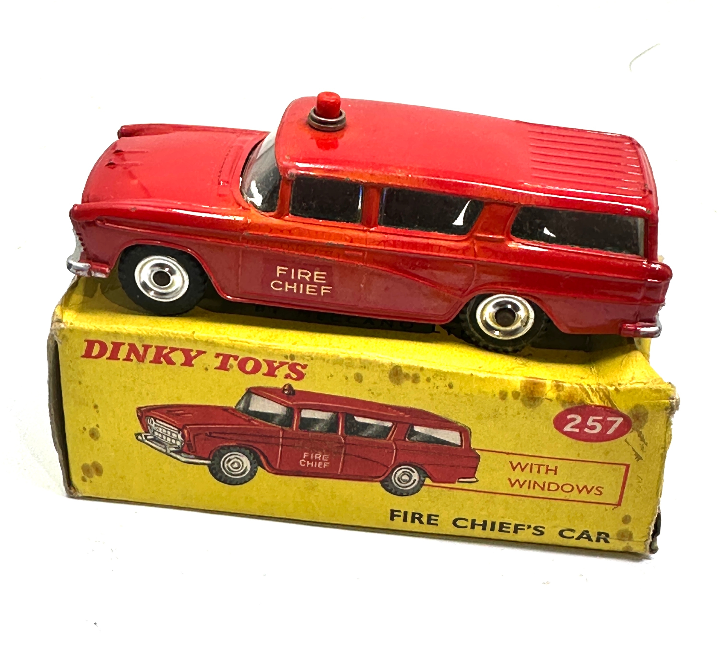 DINKY TOYS 257 Fire Chief’s Car Boxed