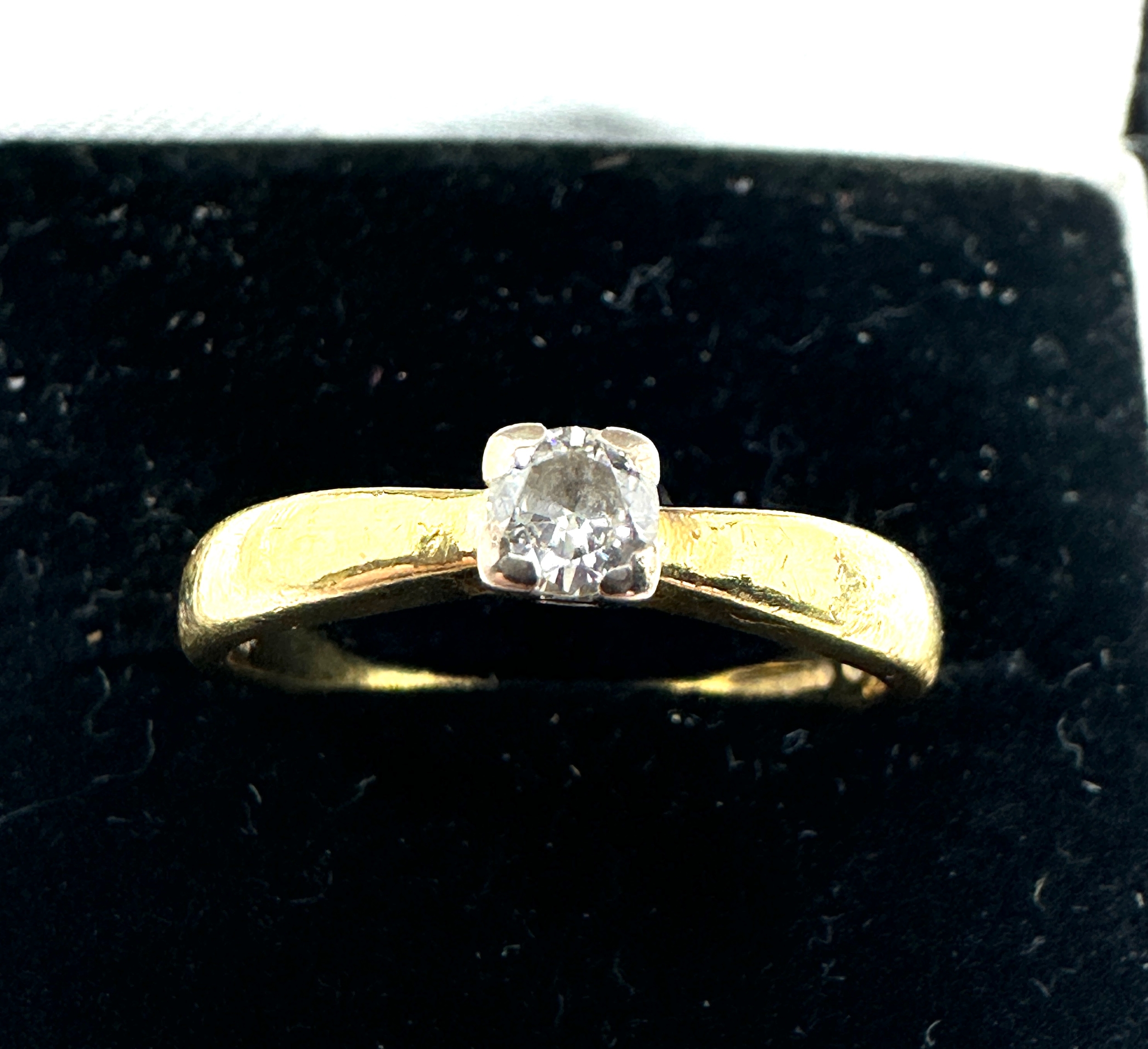 18ct gold diamond ring weight 3.5g