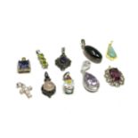 selection of silver & gemstone set pendants weight 26g