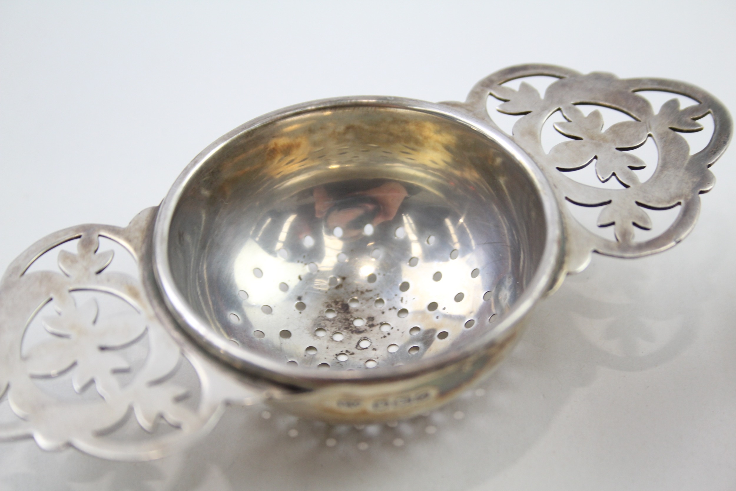 .925 sterling edward viners tea strainer w/ bowl - Image 2 of 7