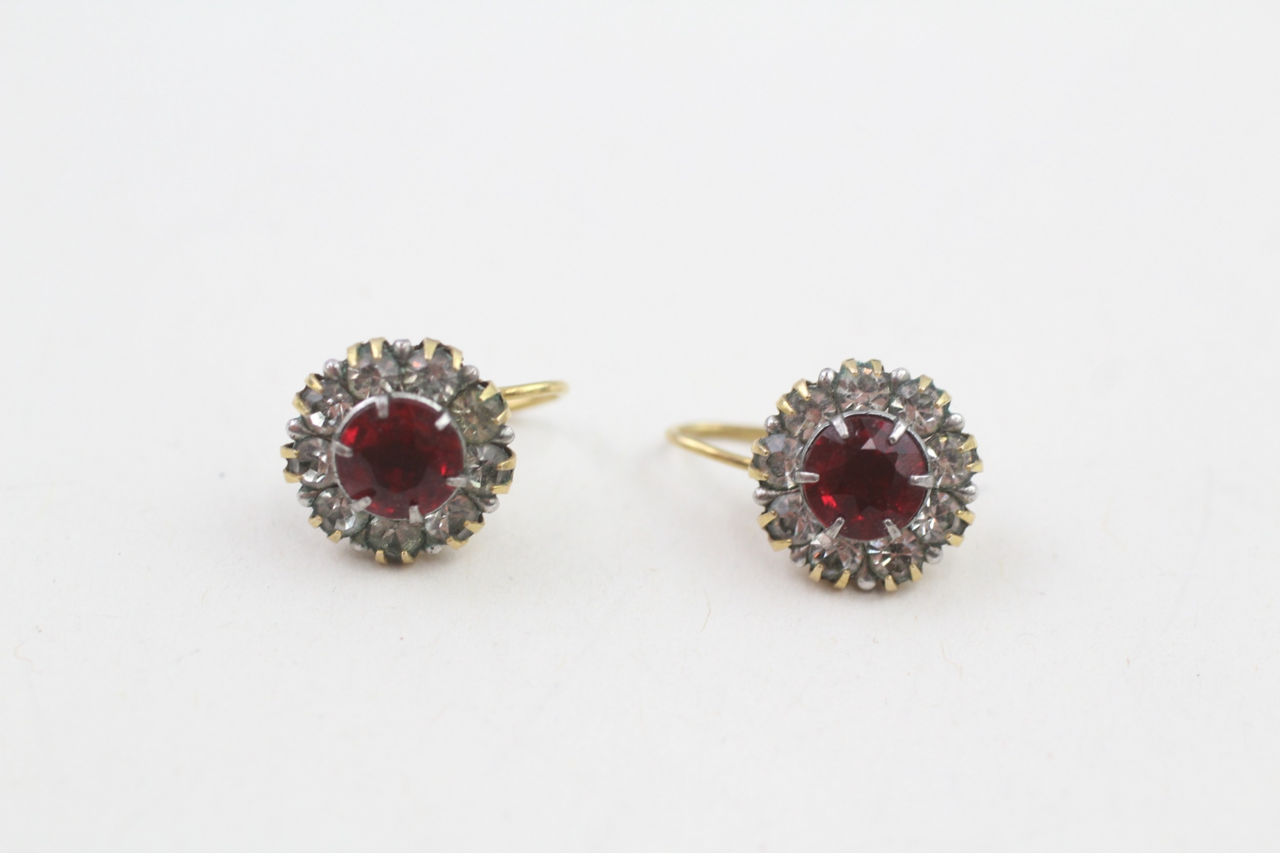 9ct gold antique red & white paste earrings (1.2g)