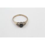 9ct gold vintage sapphire & diamond three stone ring,claw set (1.2g)