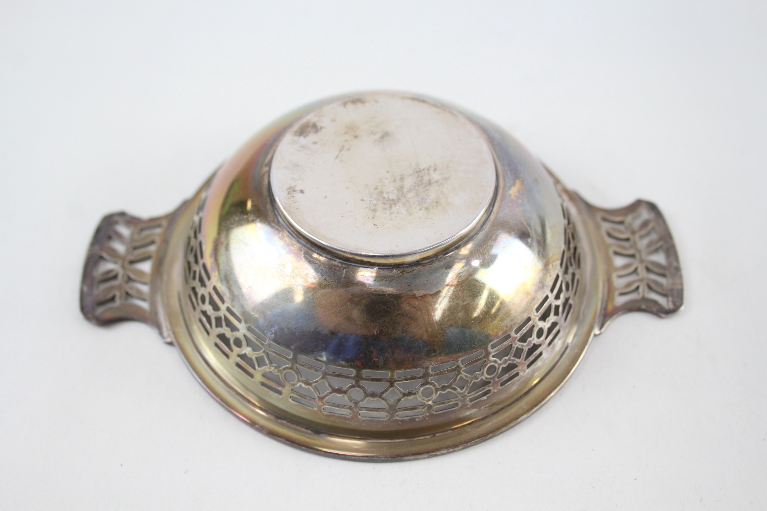 .925 sterling twin handled dish / quaich - Image 4 of 4