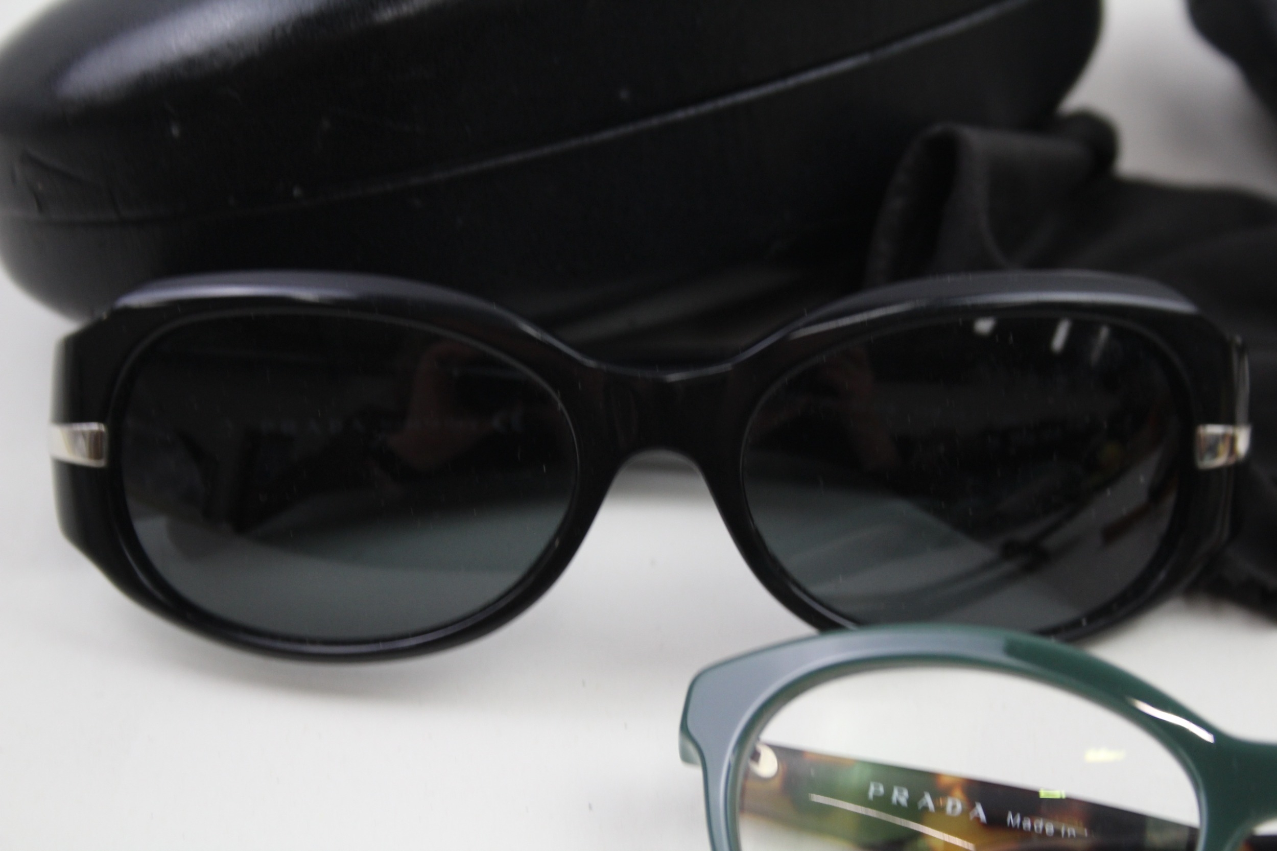 Sunglasses Designer Glasses Inc Chanel, Prada x 4 - Image 2 of 6