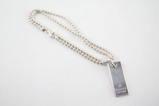 Silver bracelet with ingot style charm by designer Gucci (10g)