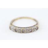 9ct gold blue & whoite gemstone half eternity ring (1.6g)