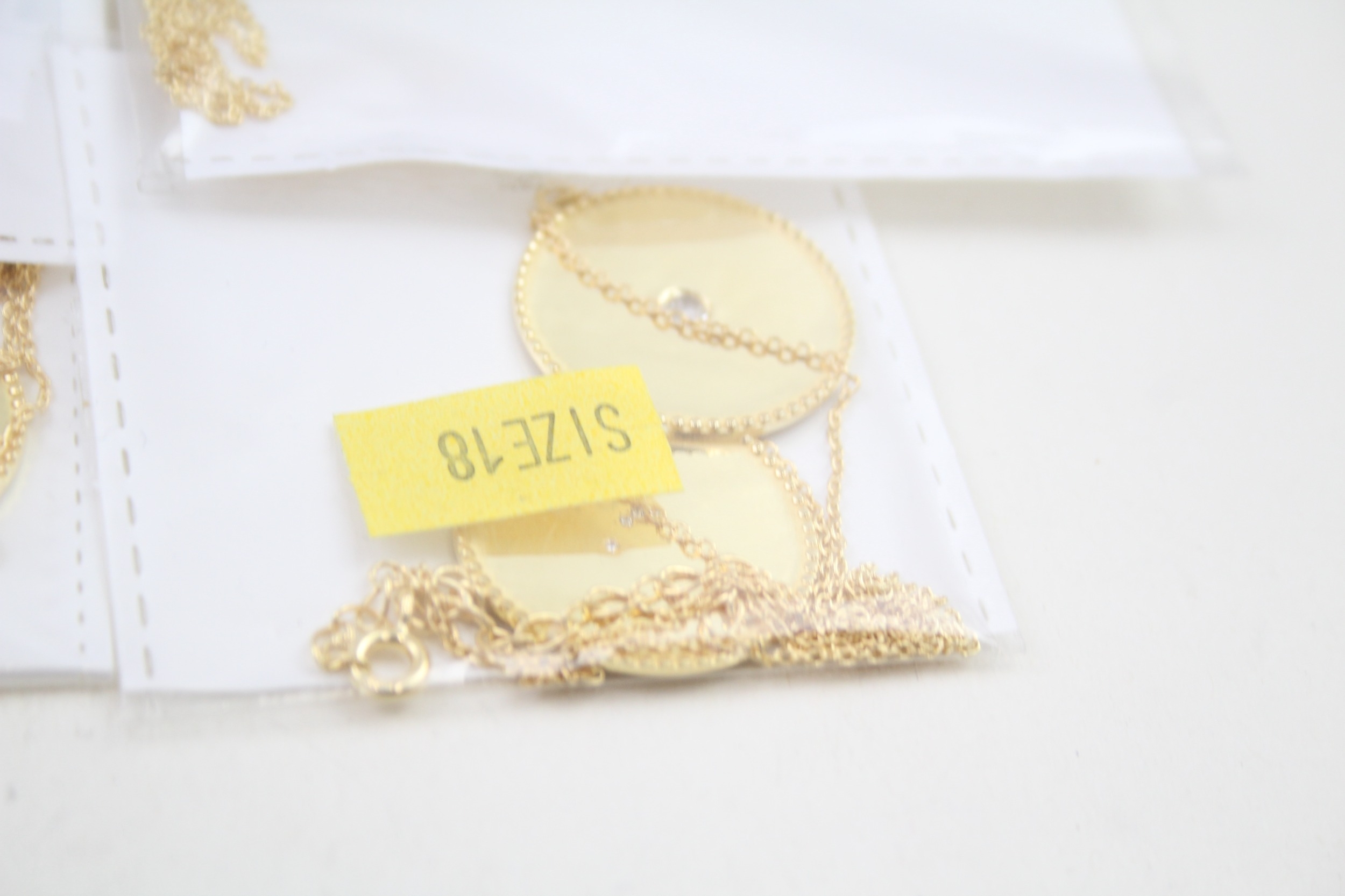 A collection of gold tone silver zodiac necklaces (79g) - Image 8 of 9