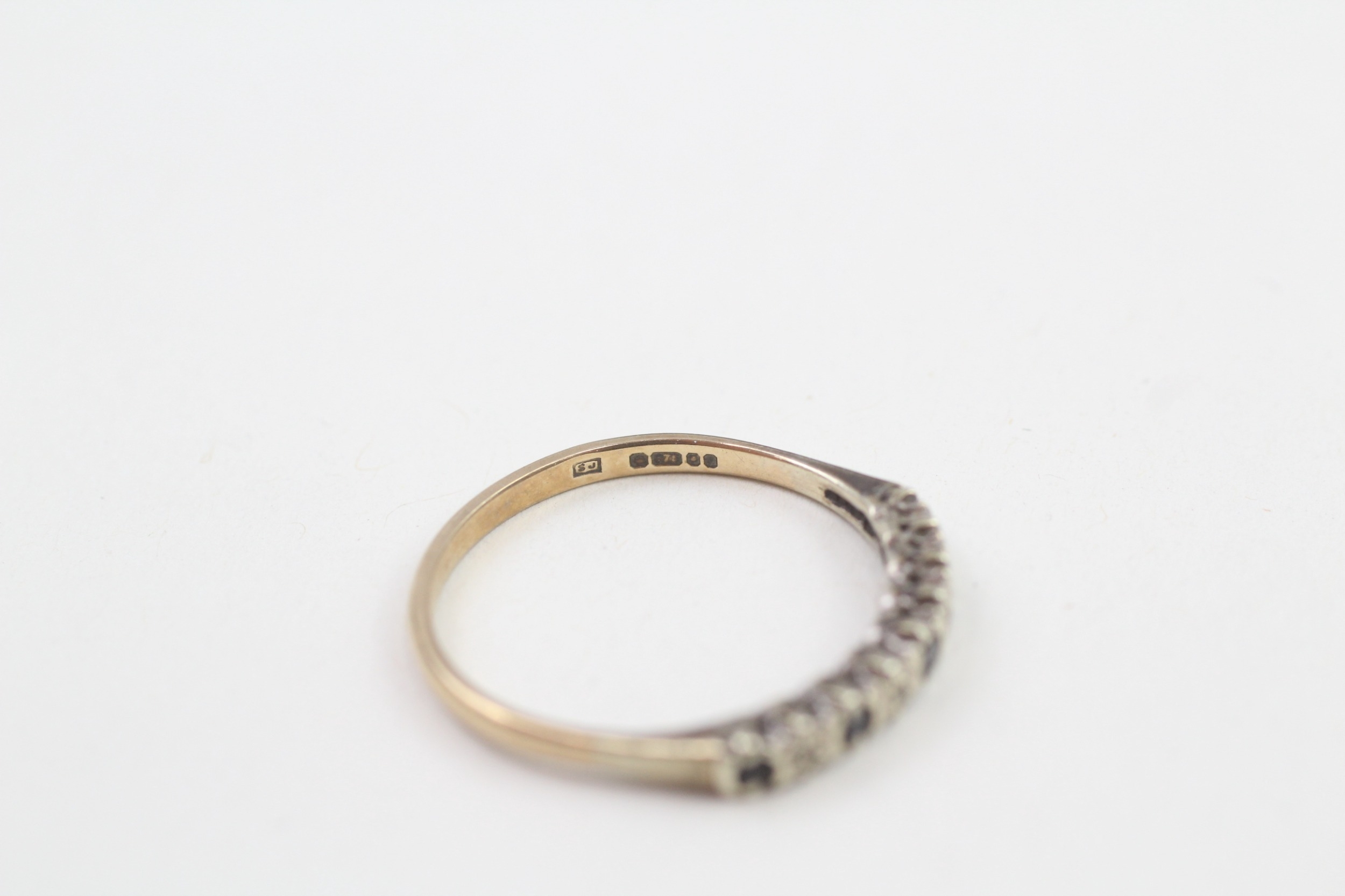 9ct gold sapphire & diamond half eternity ring (1.6g) - Image 3 of 4