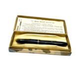 Vintage boxed conway stewart Dinkie 550 14ct gold nib fountain pen