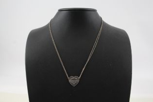 Silver multi strand necklace with heart pendant by designer Tiffany & Co (4g)