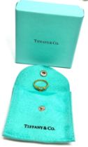 18ct gold & diamond Tiffany & co peretti ring weight 2.4g boxed