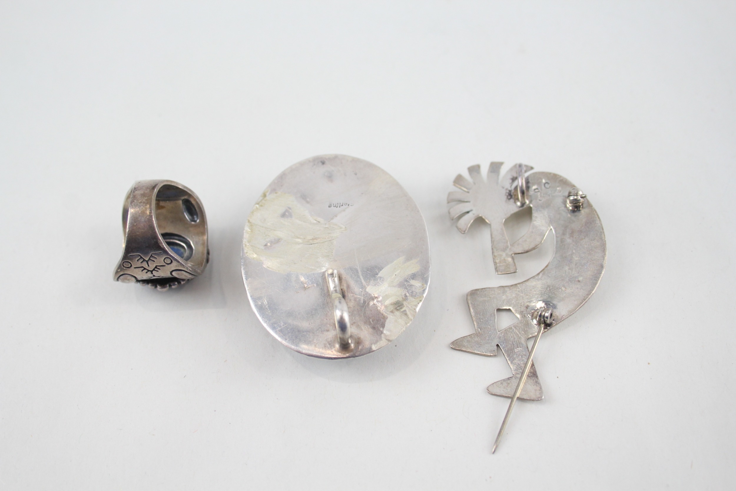 A collection of silver Native American jewellery including Sharon Cisco (46g) - Image 5 of 5