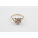 9ct gold pink & white stone cluster ring (1.5g)