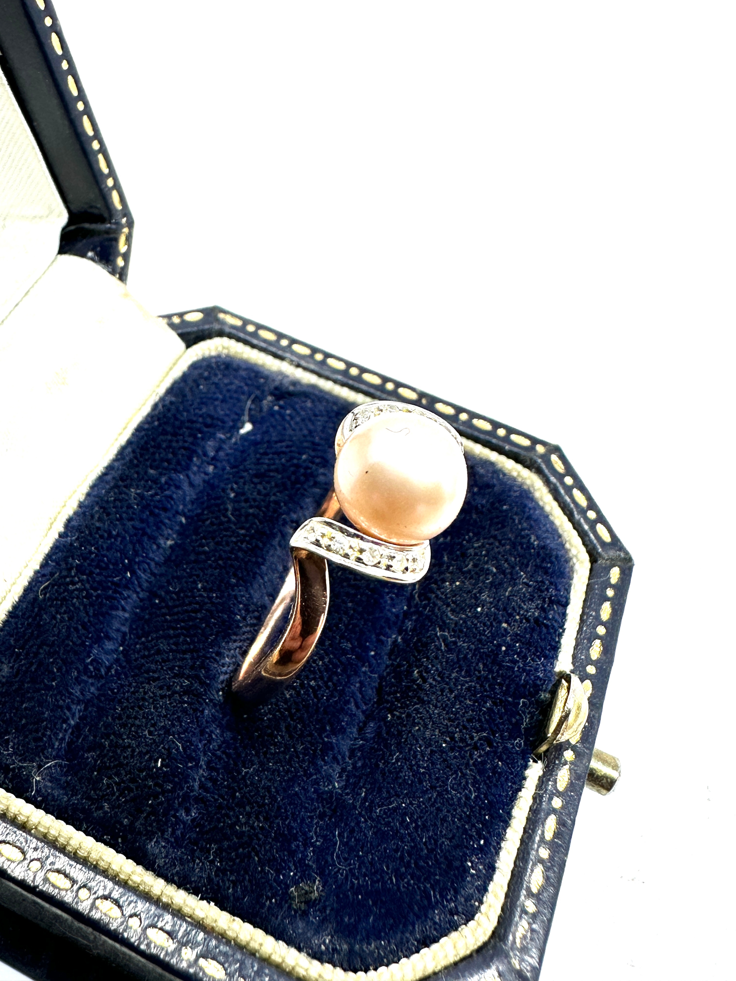 9ct gold diamond & pearl ring weight 2.9g - Image 3 of 4