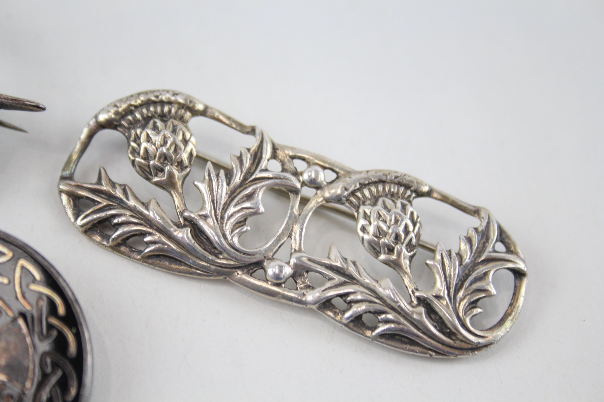 Five silver Scottish/Celtic brooches including Iona (49g) - Image 5 of 5