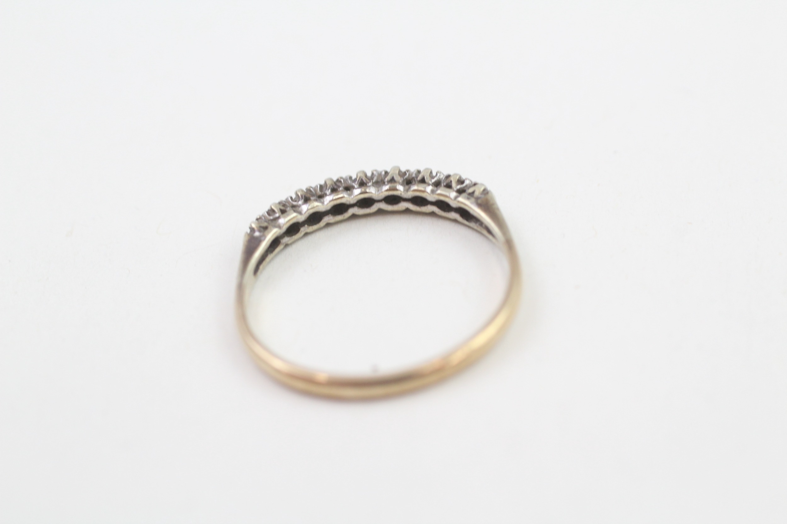 9ct gold sapphire & diamond half eternity ring (1.6g) - Image 4 of 4