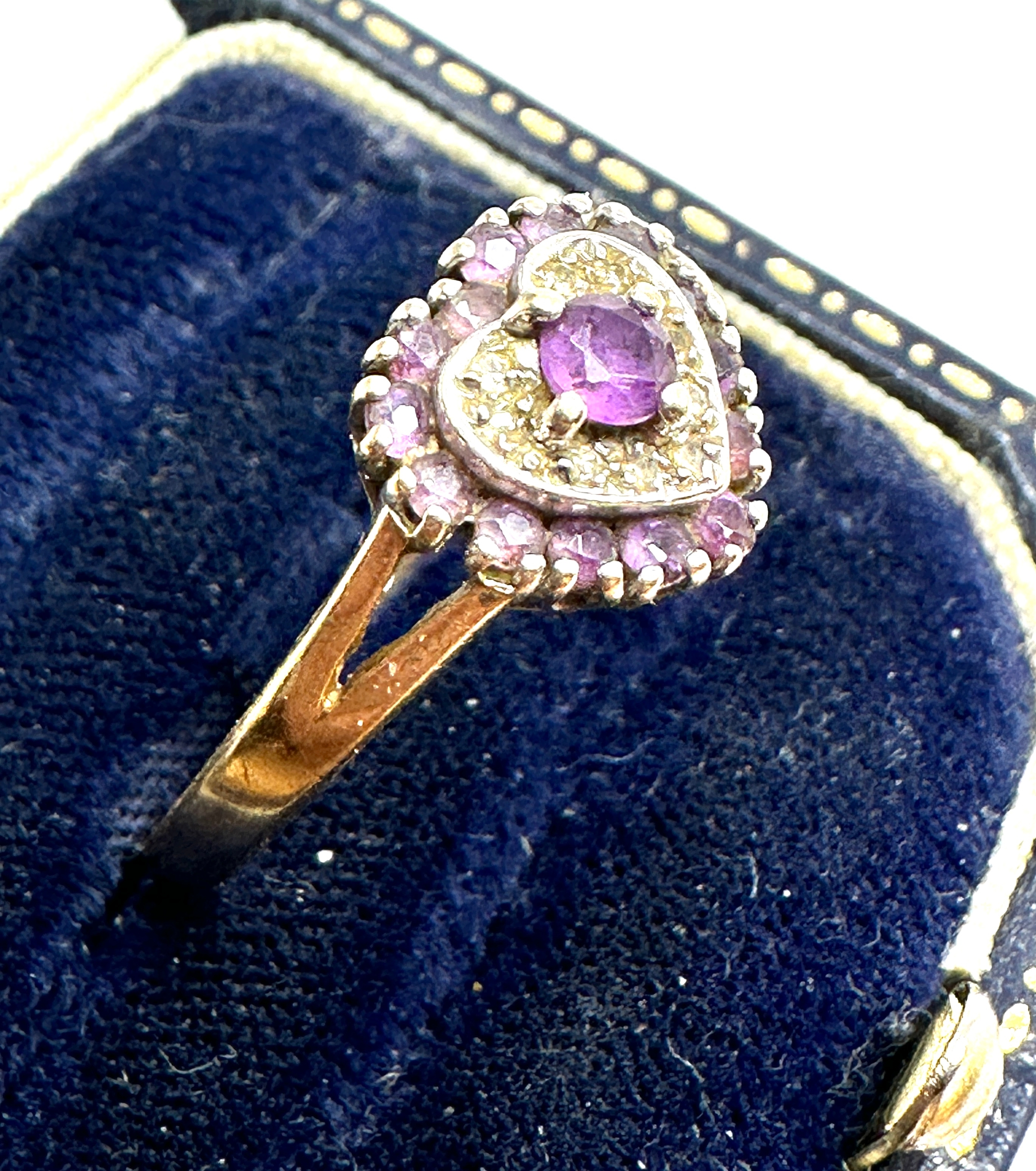 9ct gold diamond & amethyst heart ring weight 3g - Image 2 of 4