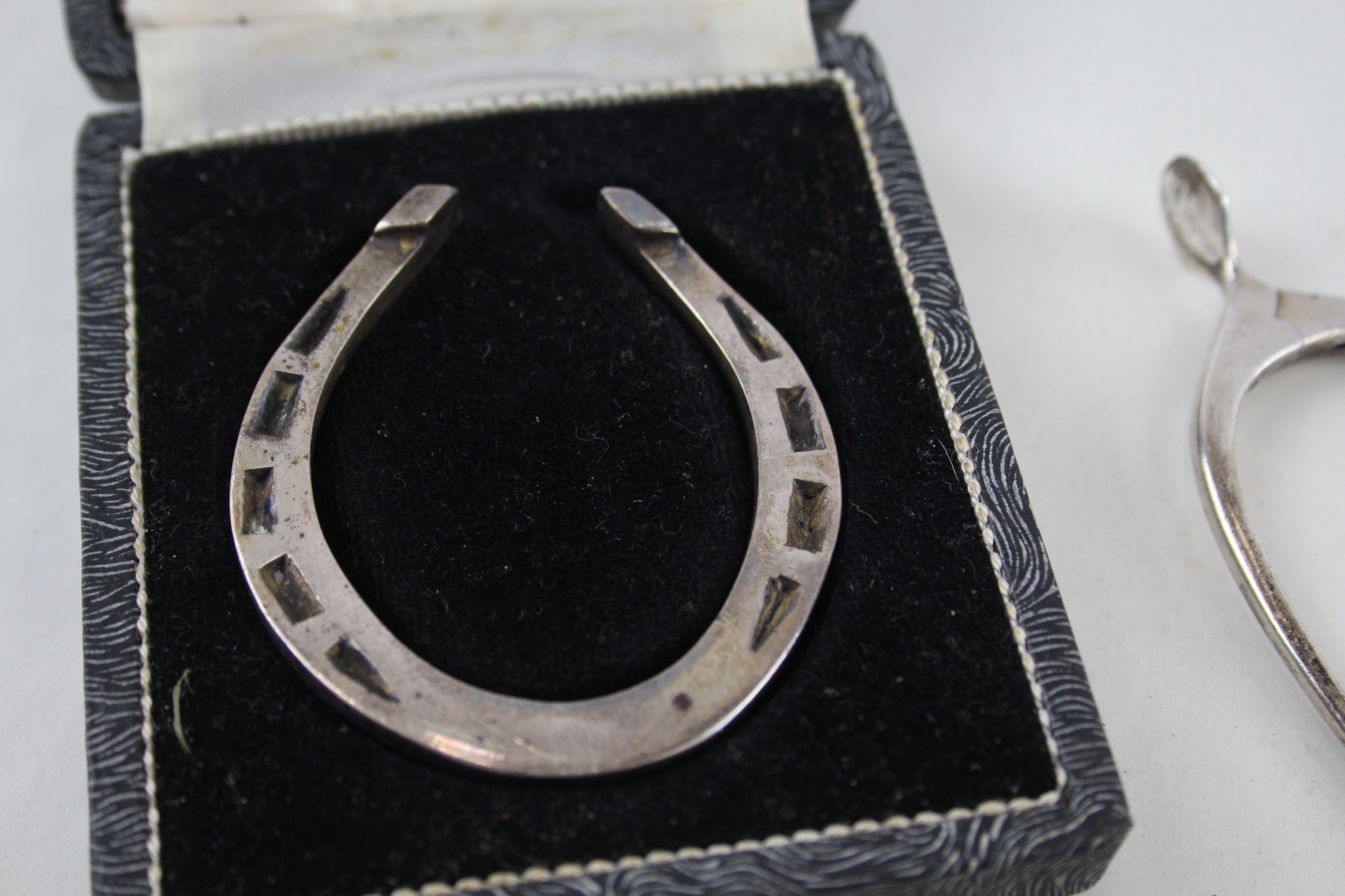 3 x .925 sterling lucky horseshoe tokens & wishbone sugar nips - Image 3 of 4