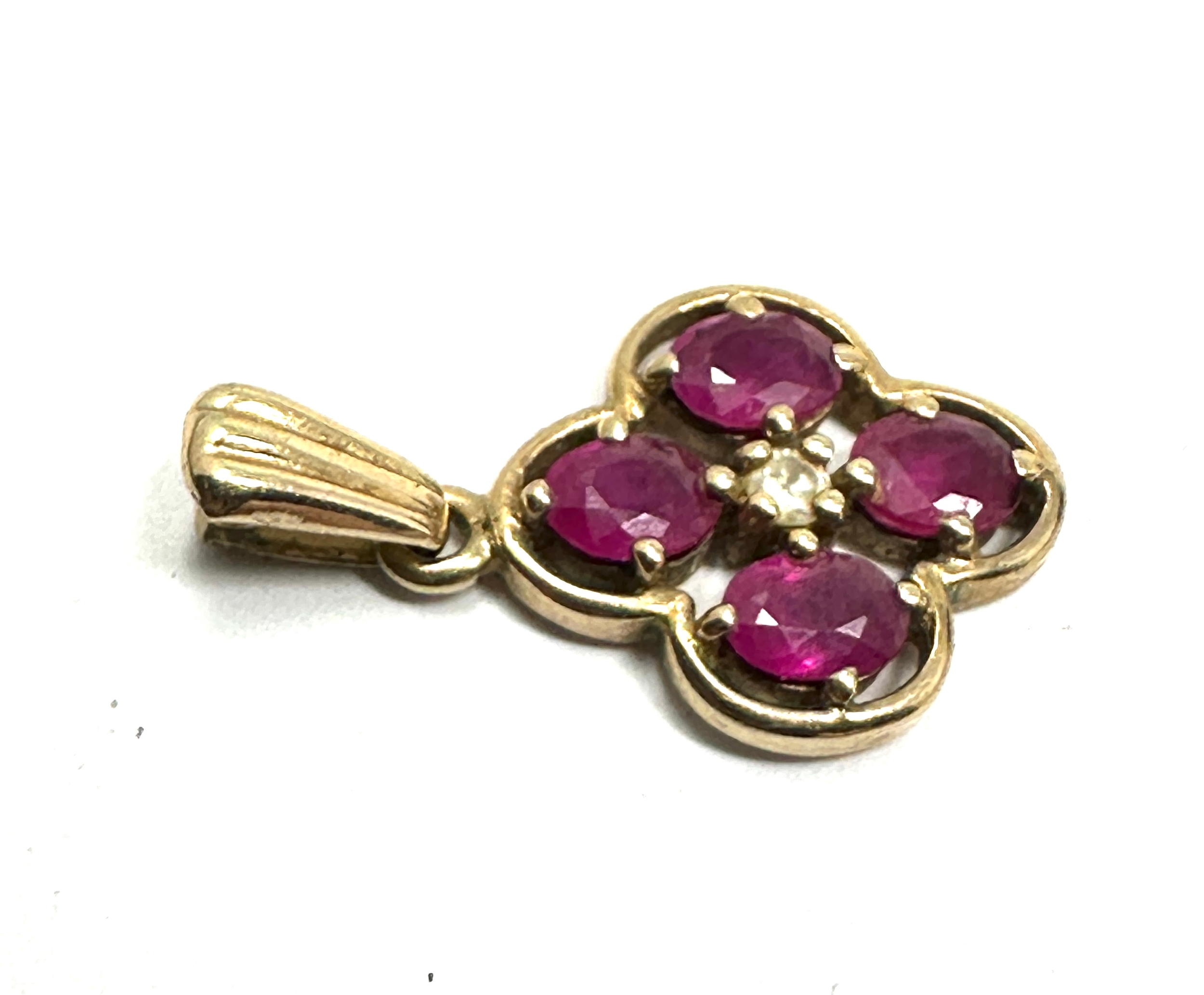 9ct gold ruby & diamond pendant - Image 2 of 4