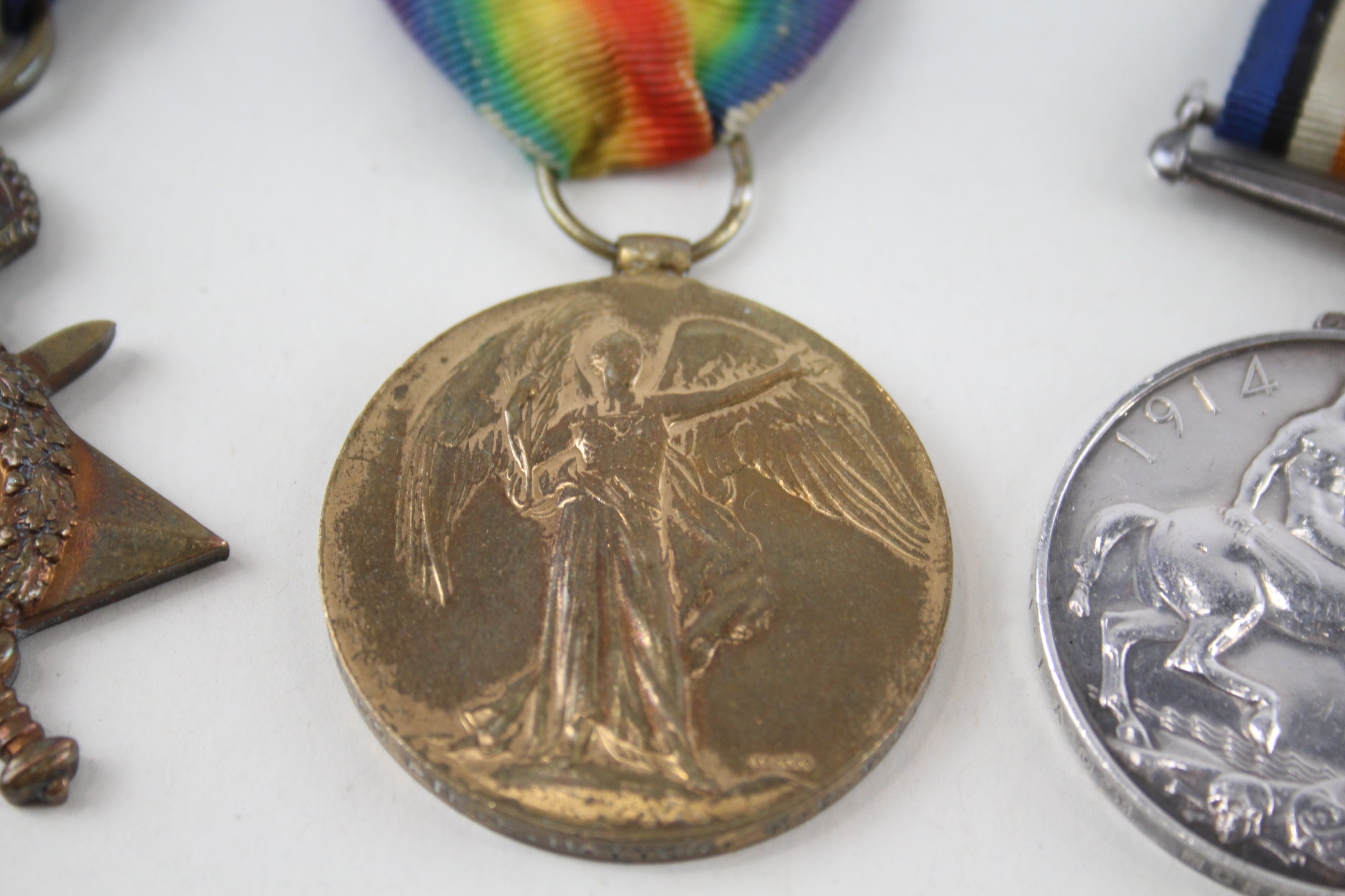 WW1 1914-15 Star Trio Named 23655 Pte E. Hatton Yorks L.I K.O.Y.L.I on Pair - Image 3 of 7