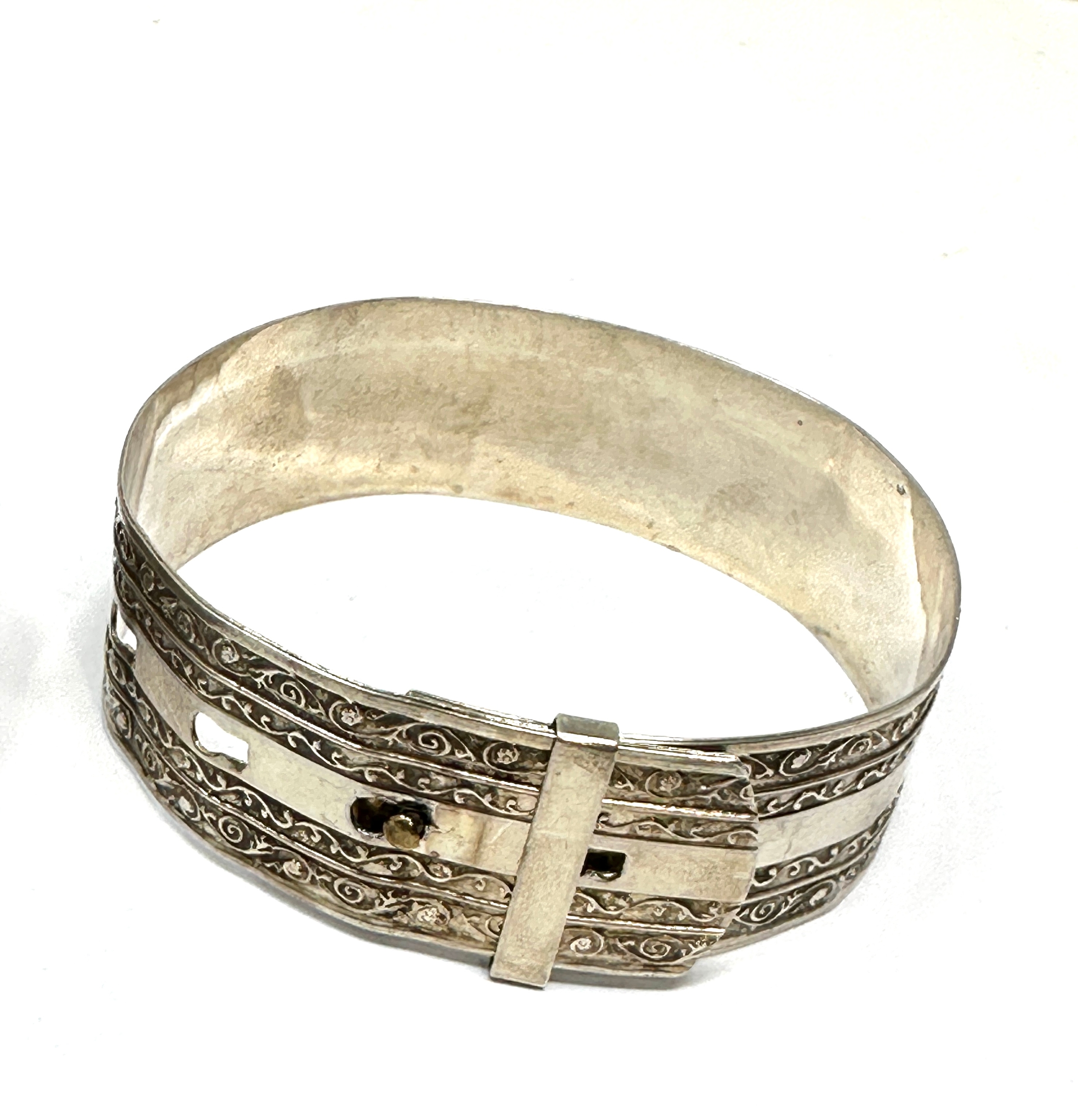 Selection of 4 vintage silver bangles & bracelets weight 90g - Image 5 of 5