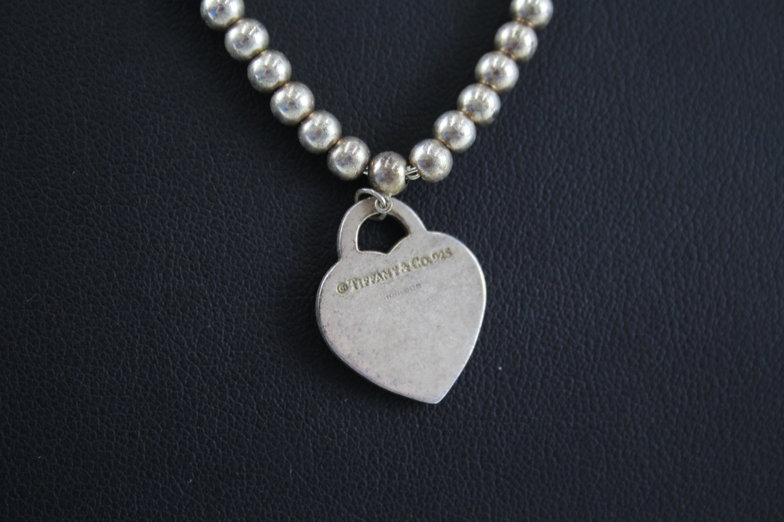 Silver necklace with heart tag by designer Tiffany & Co (12g) - Image 3 of 6