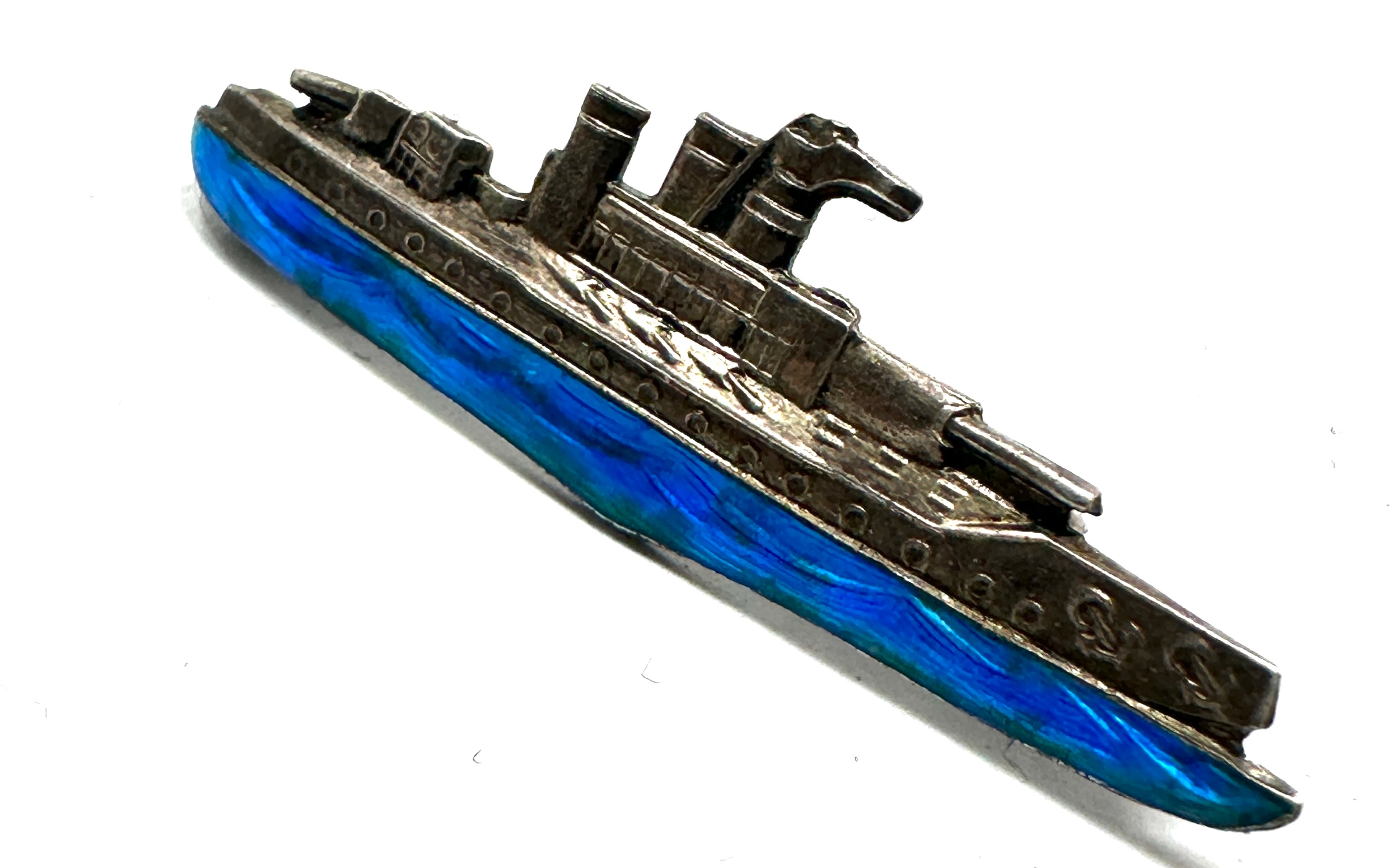 rare small ww1 silver & enamel battleship sweetheart brooch measures approx 3.7cm - Image 2 of 5