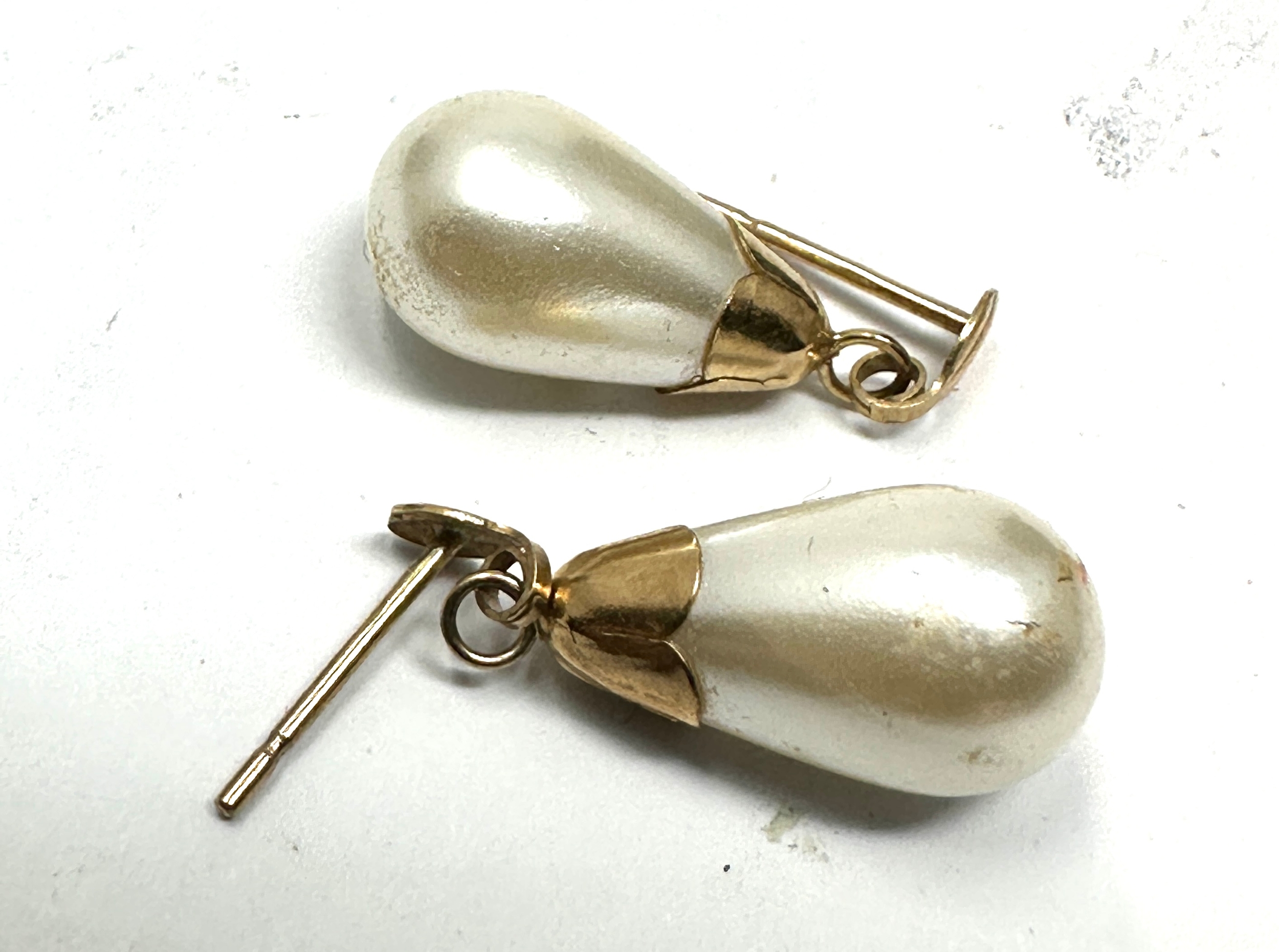 9ct gold cultured pearl drop earrings weight 1.4g - Image 3 of 3