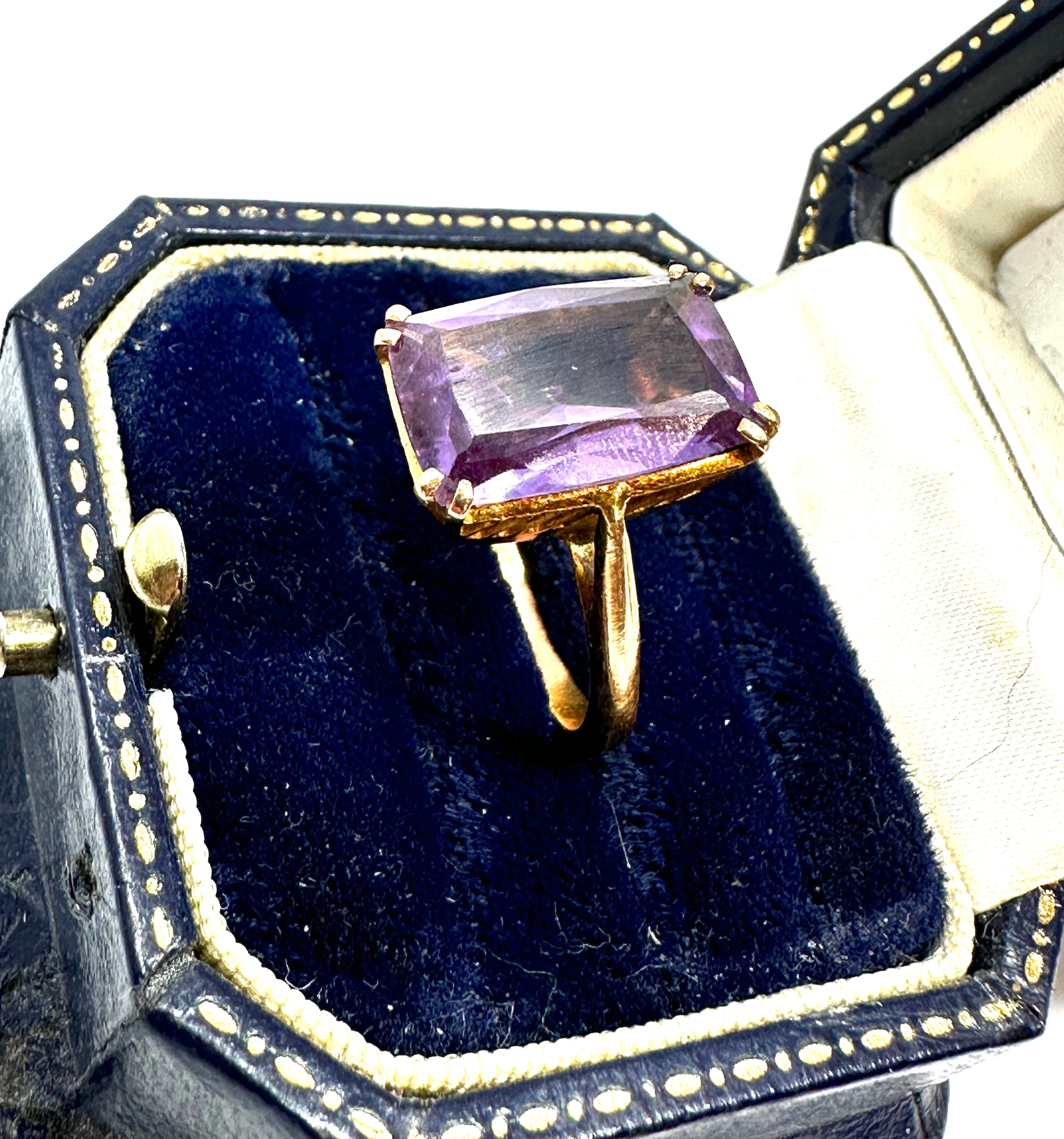 18ct gold amethyst ring weight 5g xrt tested - Image 3 of 4