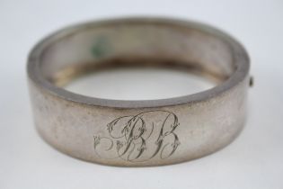 Silver antique bangle with etched design (24g)