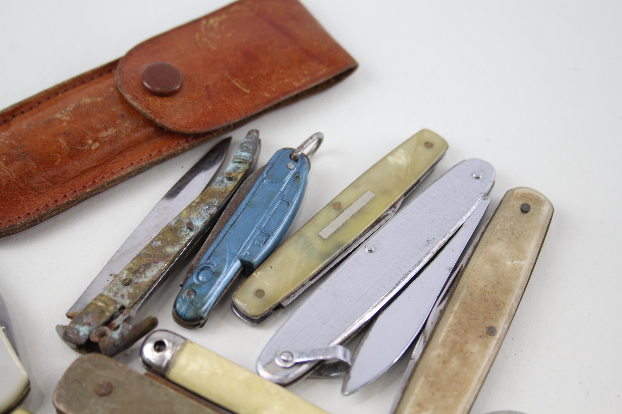 15 x Vintage Assorted Pocket KNIVES - Image 5 of 5