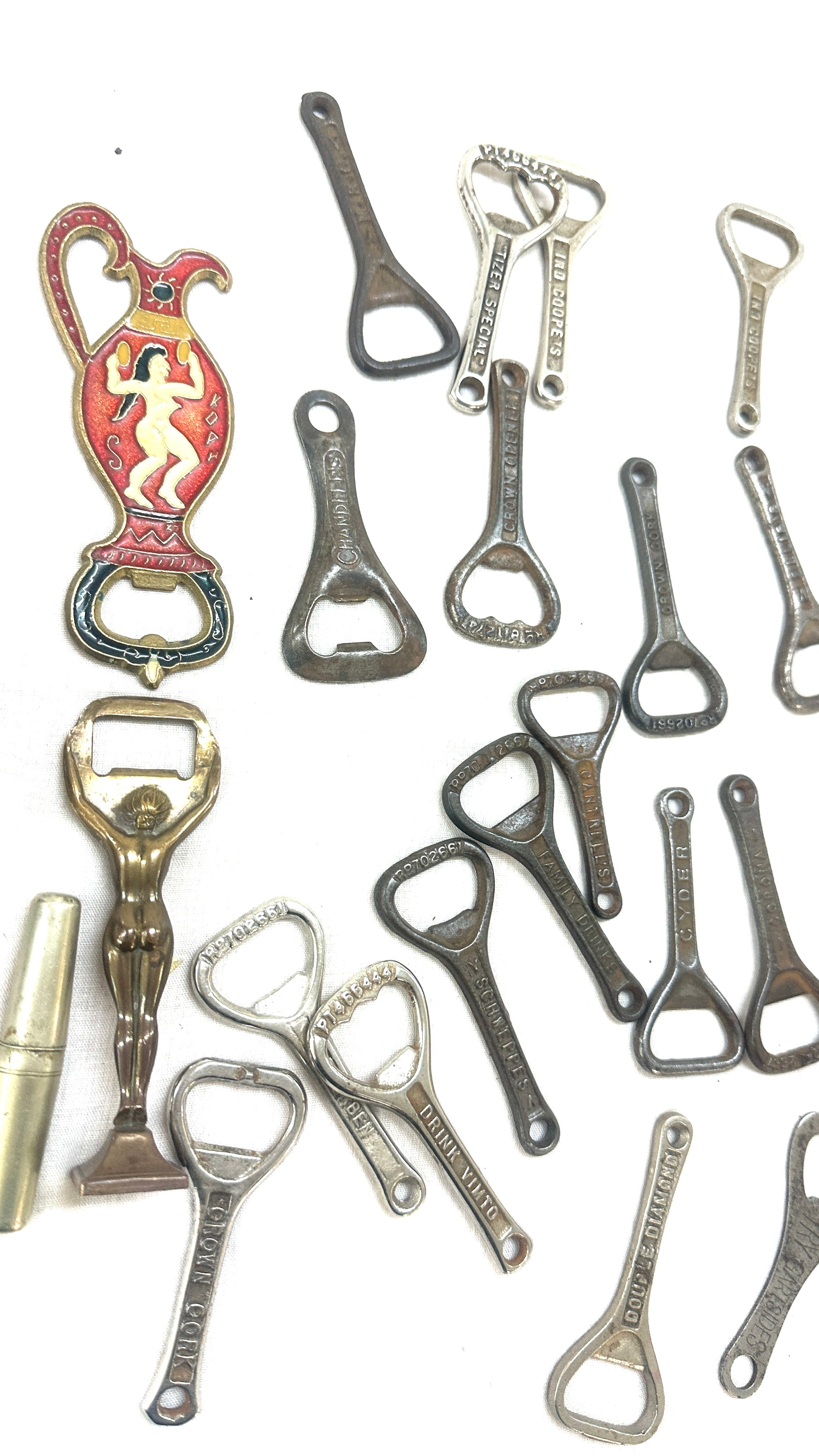 Selection of vintage and later bottle openers - Image 2 of 4