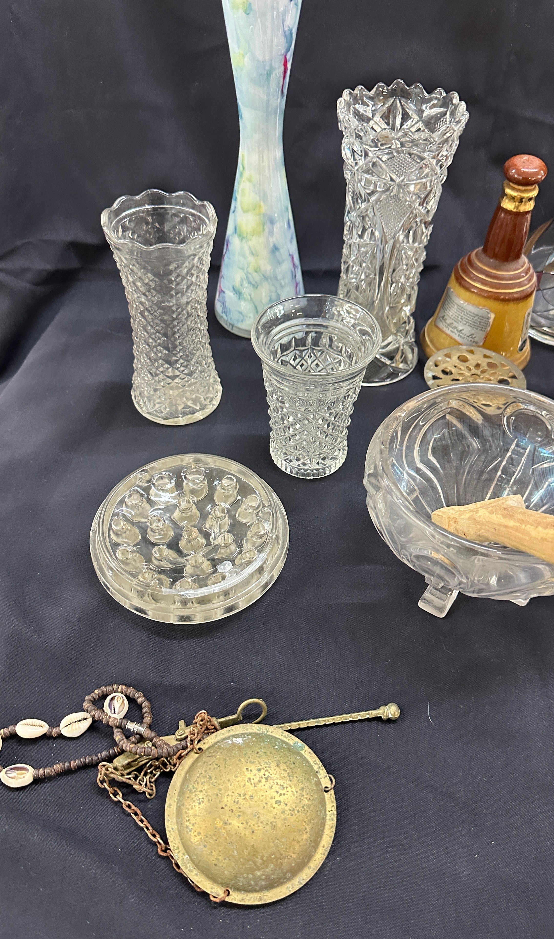 Selection of miscellaneous includes glassware, brassware etc - Image 4 of 7