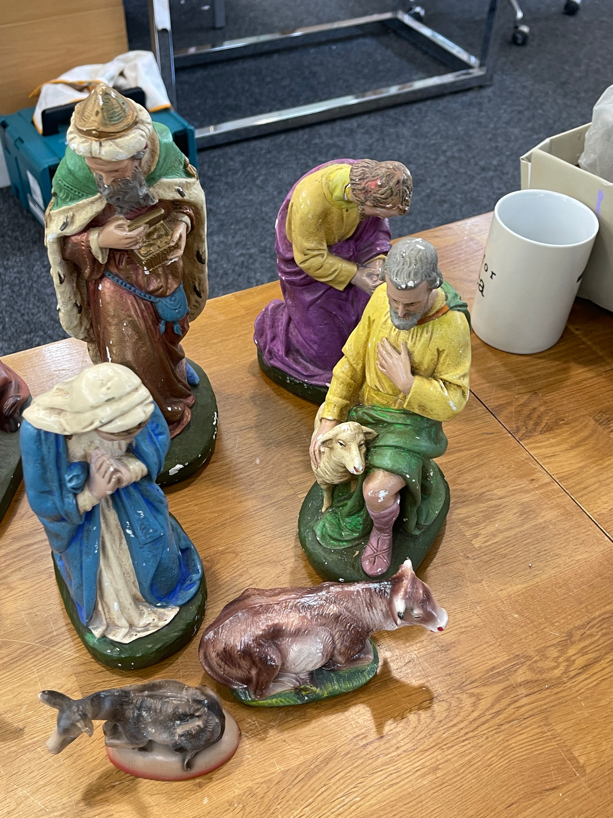 Selection of religious scene figures - Image 5 of 6
