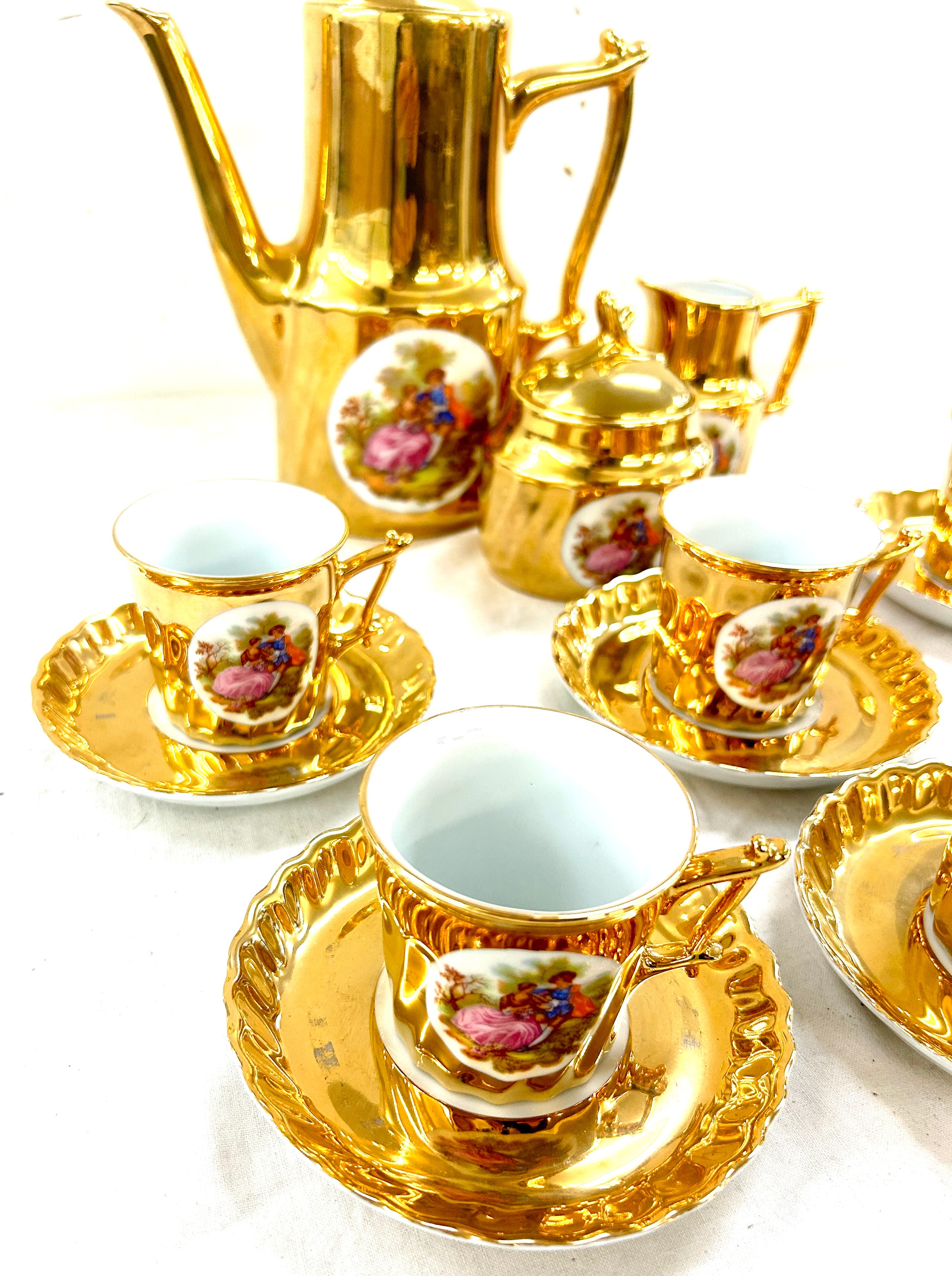 Gold Limoges coffee set comprising 6 cups, saucer, coffee pot, milk and sugar - Bild 2 aus 5