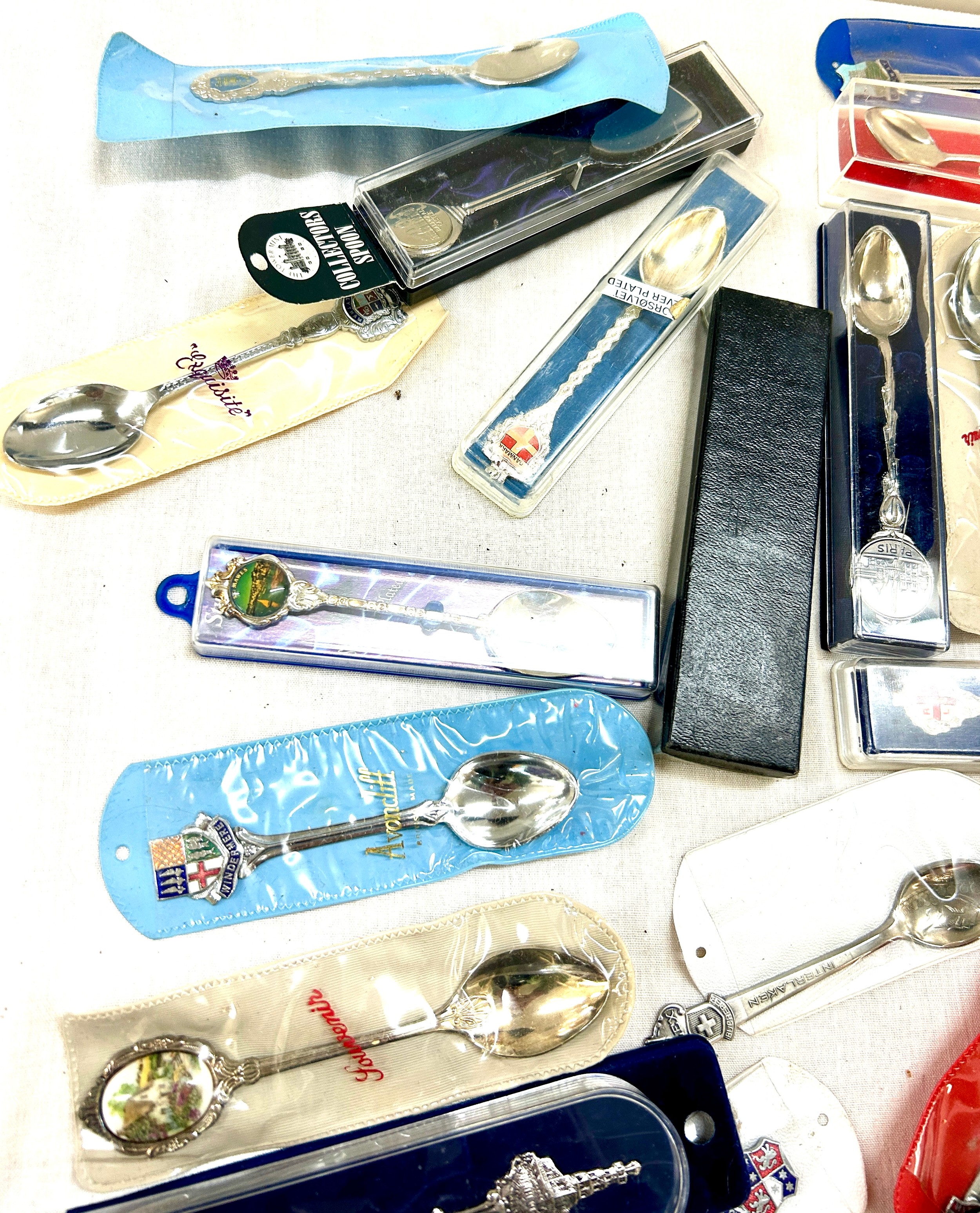 Selection of assorted souvenir spoons and EPNS sugar tongs - Image 2 of 5