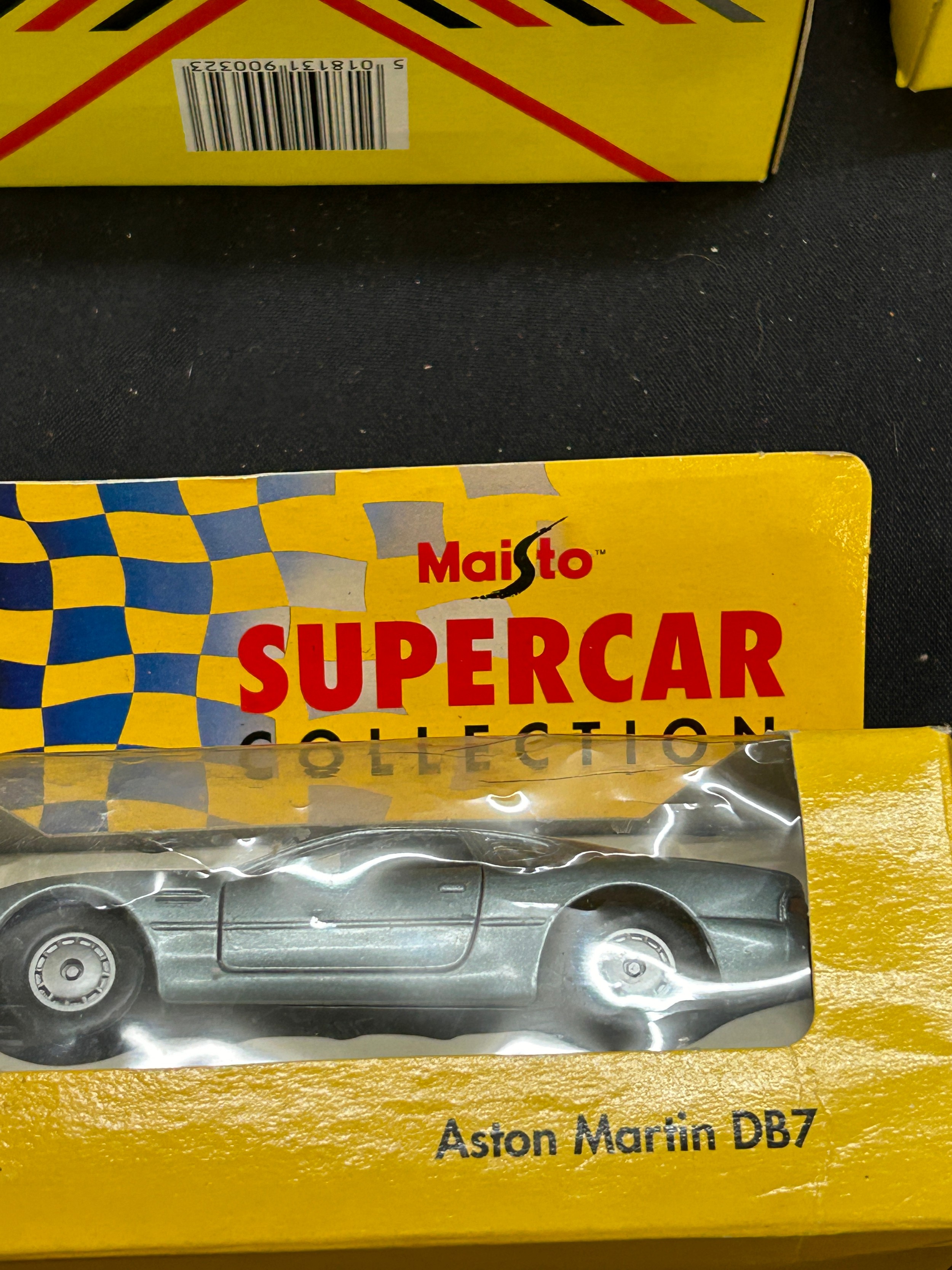 Selection of boxed Maisto cars includes jaguar etc - Image 2 of 5