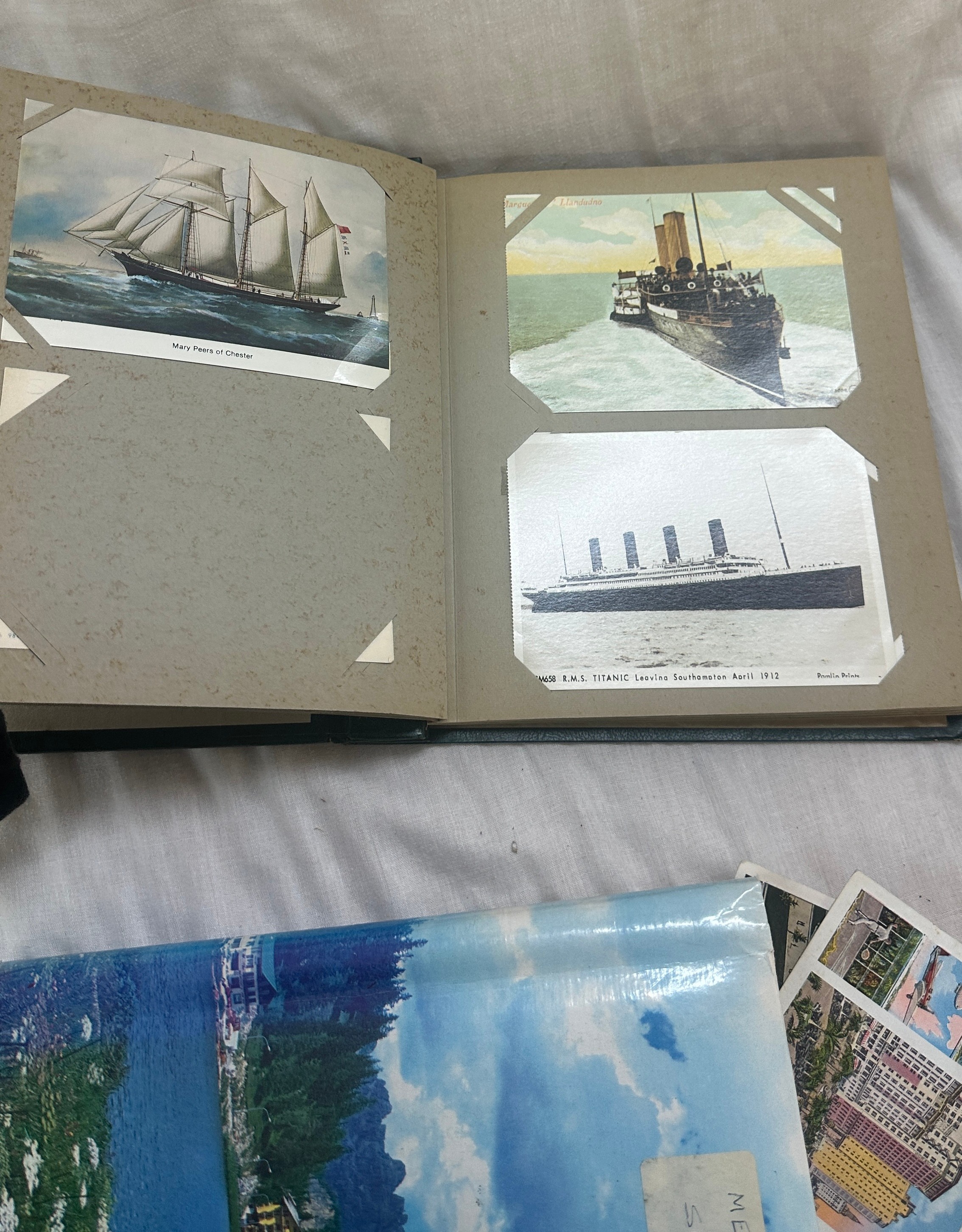 Large selection of vintage post cards, 2 albums and some loose, includes real photo post cards, - Image 7 of 7