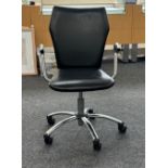 Black swivel office chair