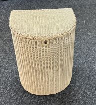 Vintage Lloyd loom washing basket