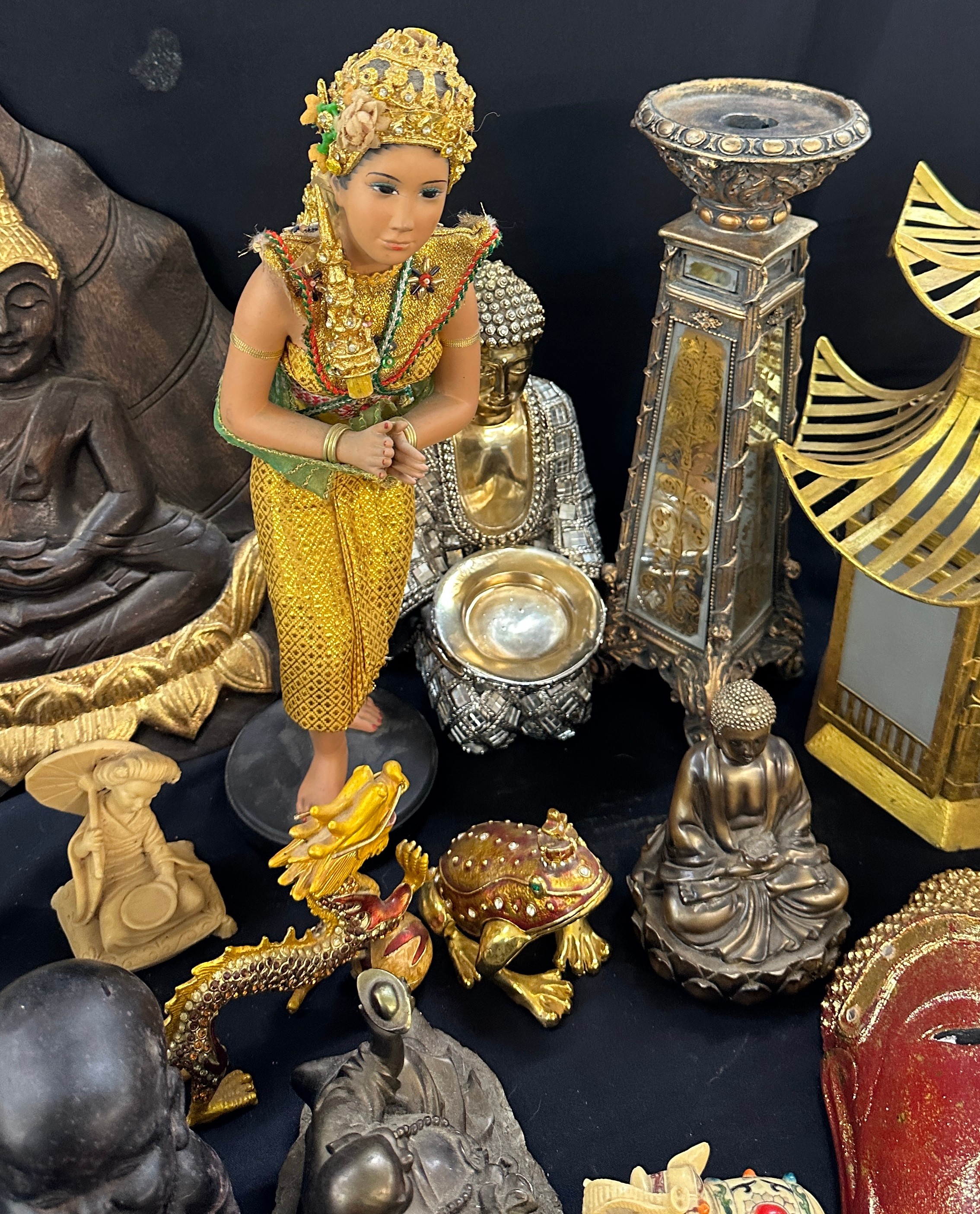 Selection of oriental items includes brass tower figure, porcelain figures etc - Image 3 of 12