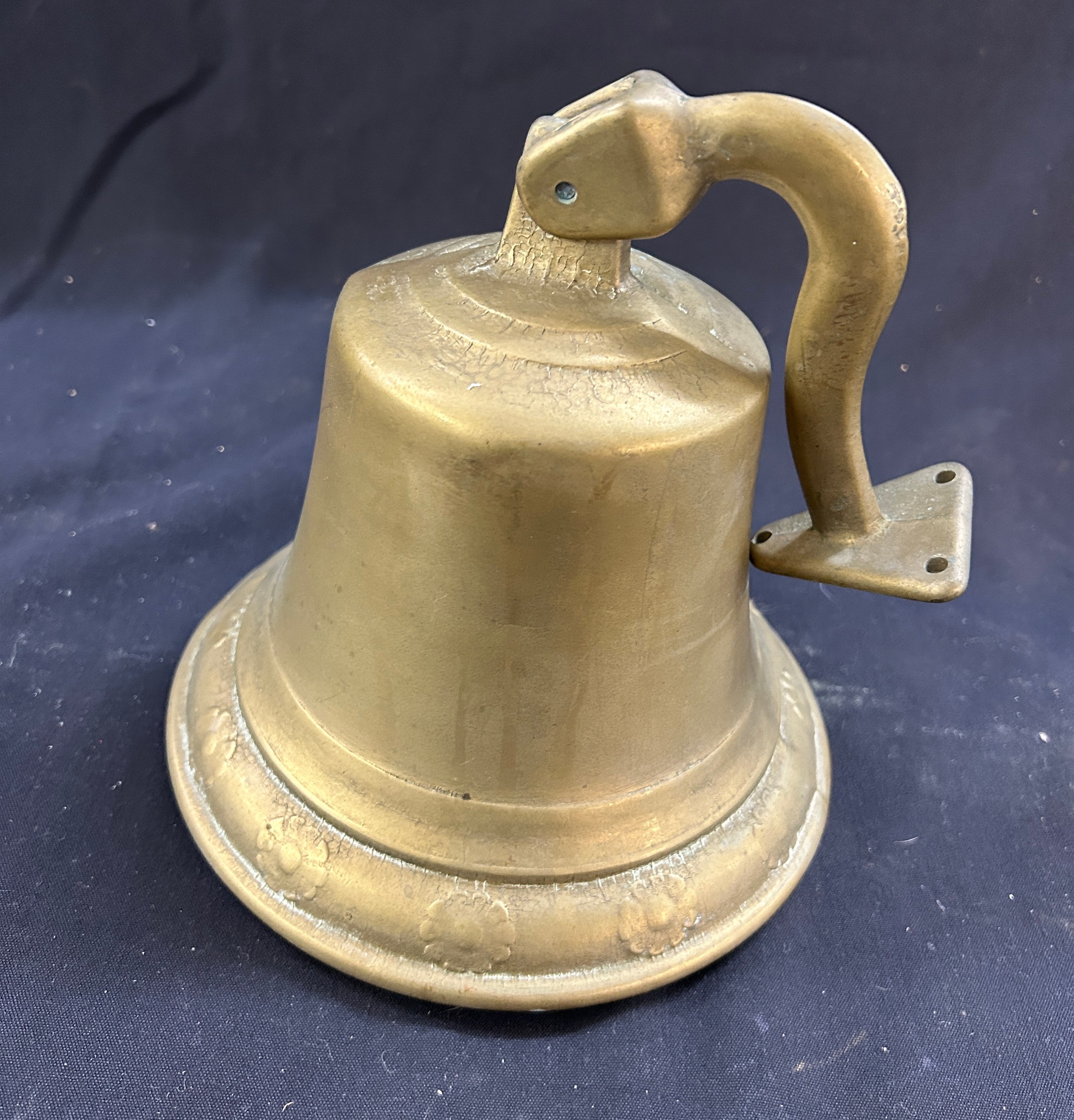 Large brass school bell 22 inches tall 7.5 inches diameter - Image 3 of 3